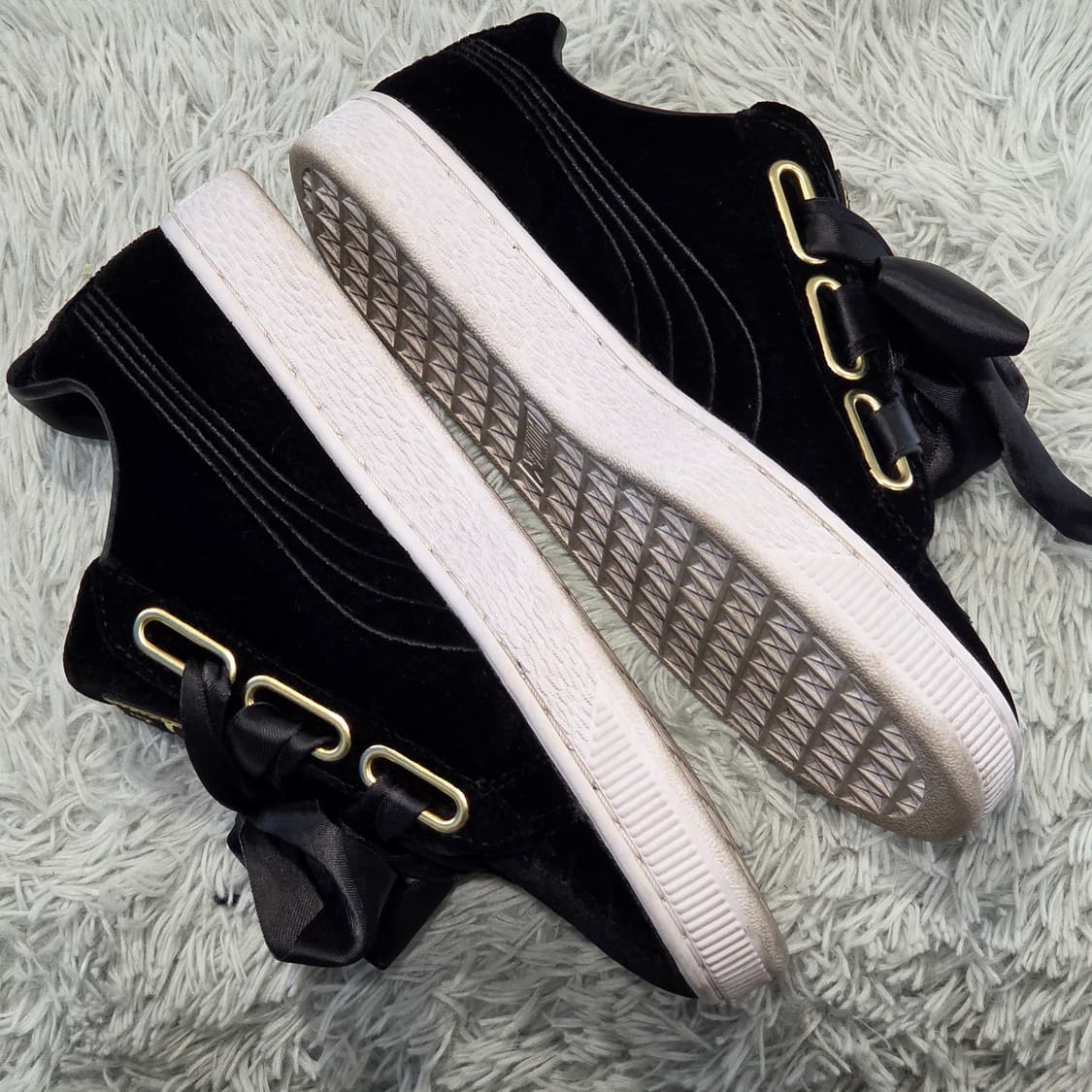 7q-6:푸마 벨벳 플라워 자수 스니커즈 (22cm)-거의새거 상품이미지8