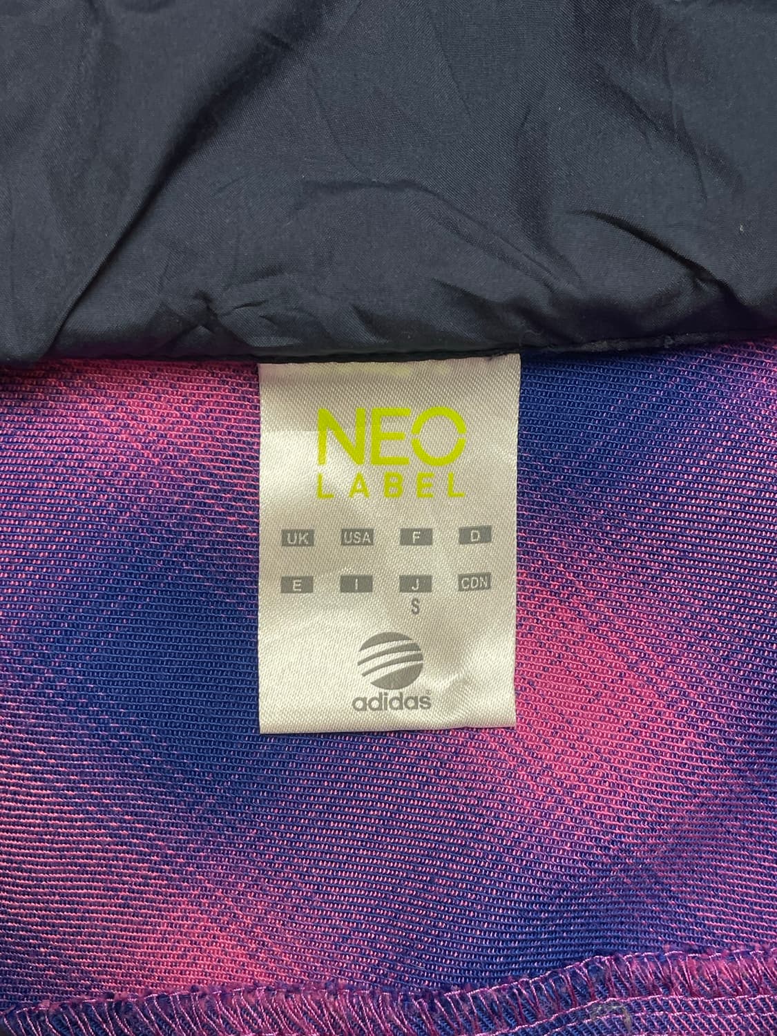 아디다스 체크 바람막이 상품이미지6