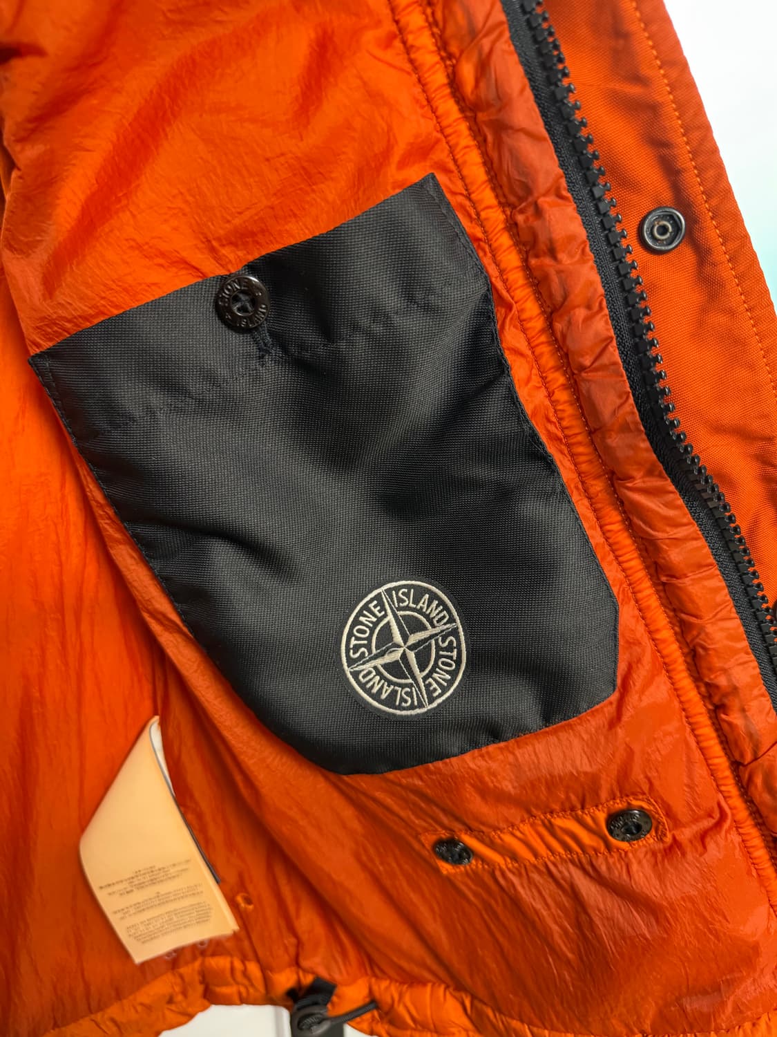 스톤아일랜드 크링클랩스 패딩조끼 상품이미지4