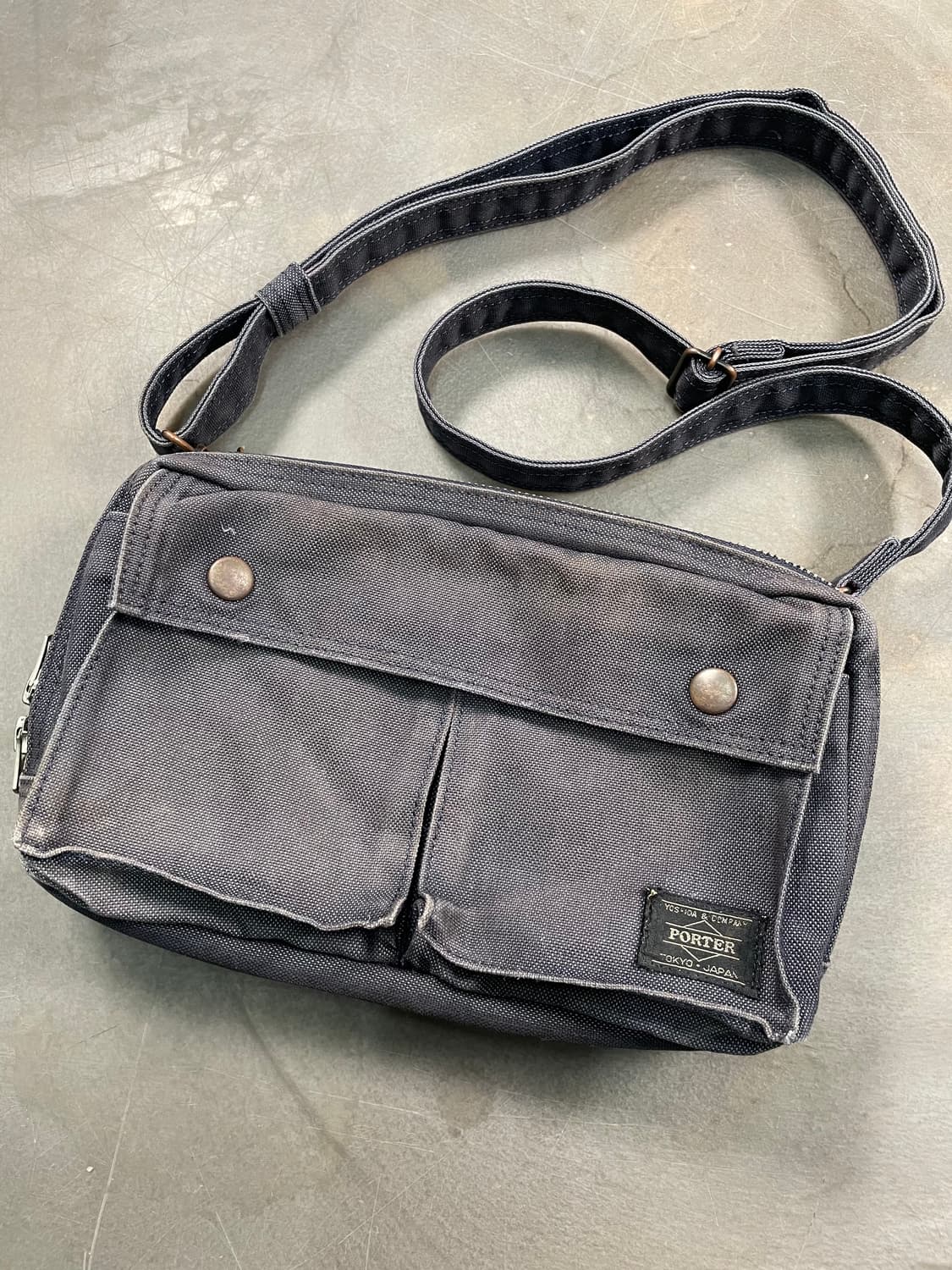 요시다포터 스모키 숄더백 상품이미지2
