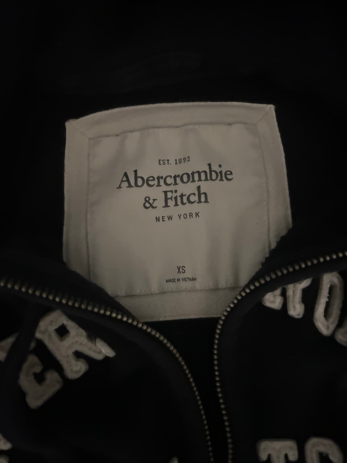 아베크롬비 슬림핏 후드집업 네이비 상품이미지2