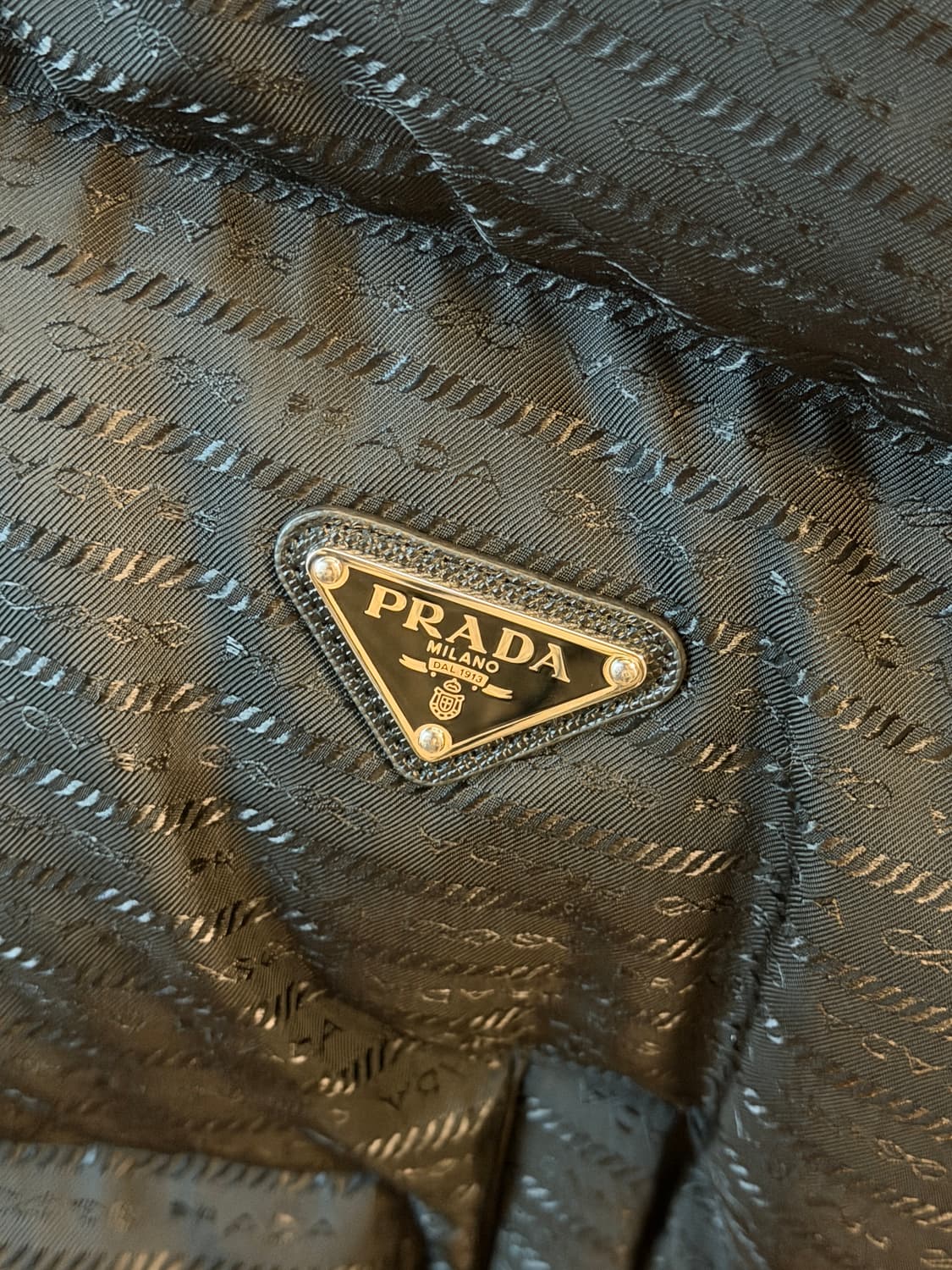 프라다 크롭 패딩 사이즈 36 상품이미지2