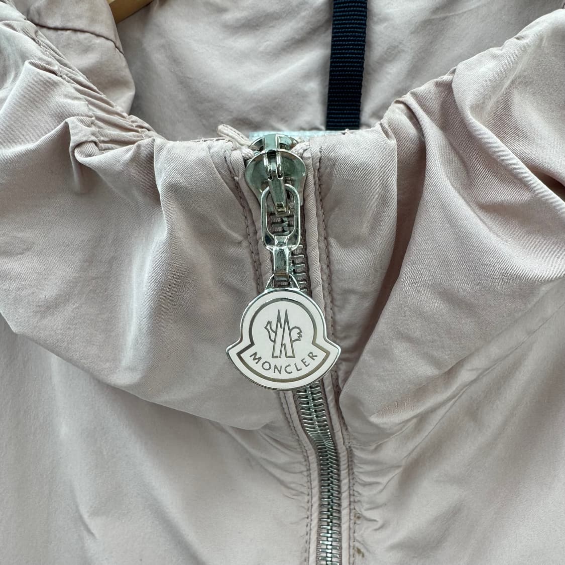 몽클레어 바람막이  상품이미지4