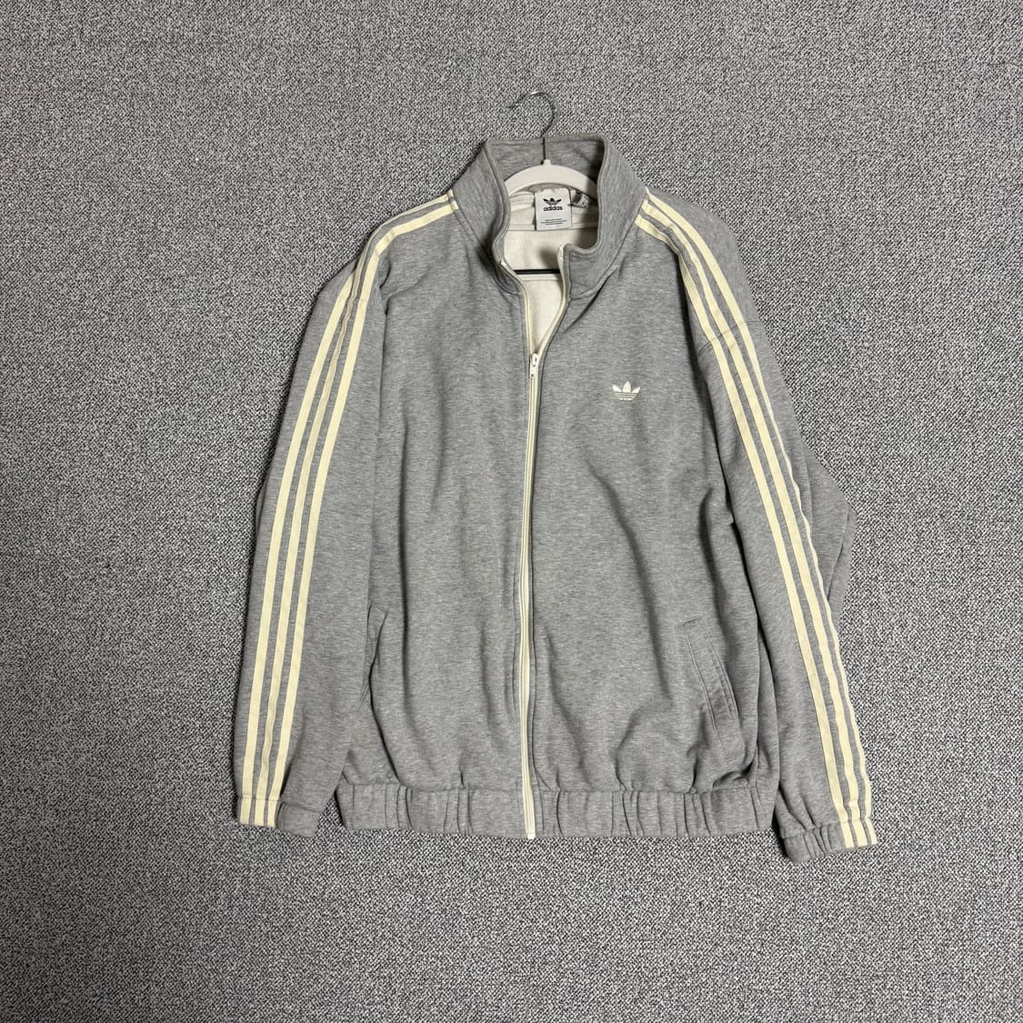 아디다스 스케이트보딩 져지 그레이 L 트랙탑 SF 상품이미지1