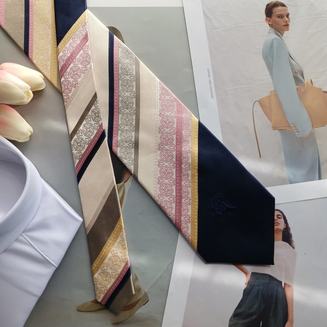 카운테스마라 실크 스트라이프 넥타이 9.3cm A+등급 A18317
 상품이미지3