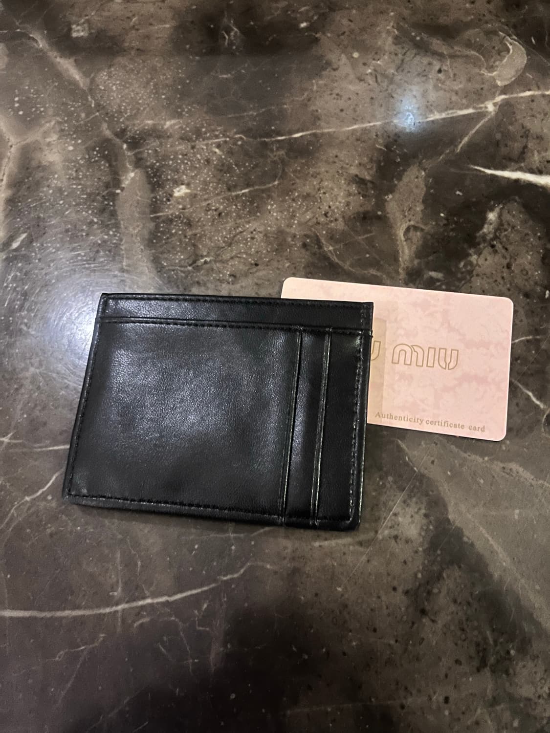 미우미우 마테라쎄 카드지갑  상품이미지2