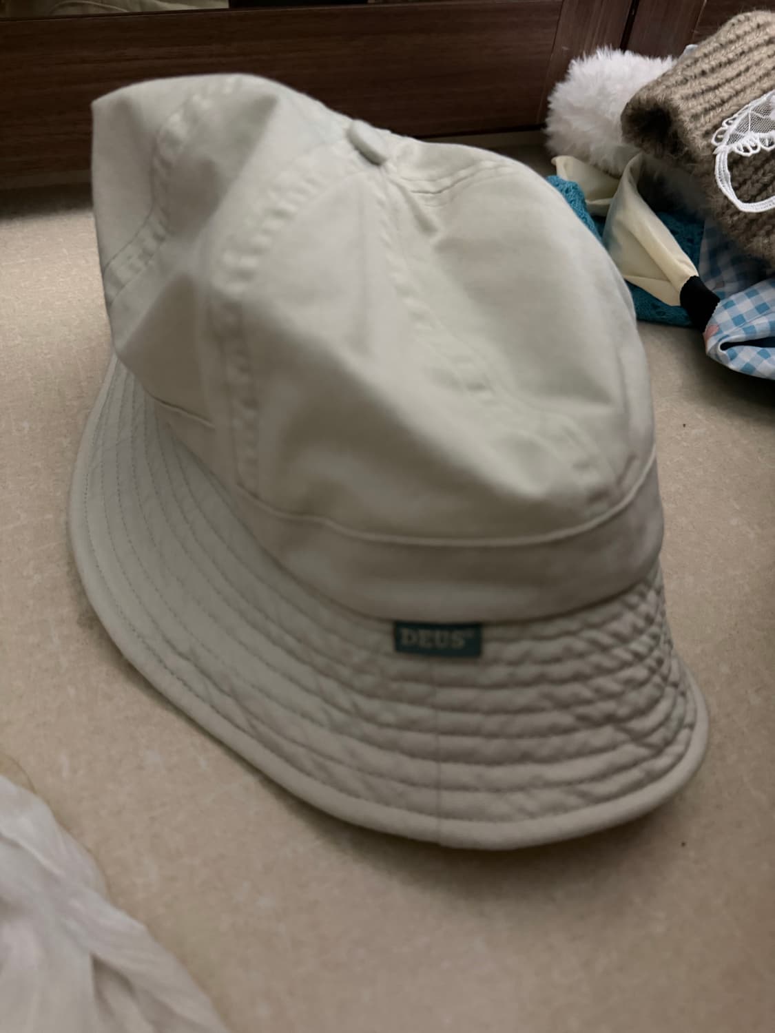데우스 모자 상품이미지1