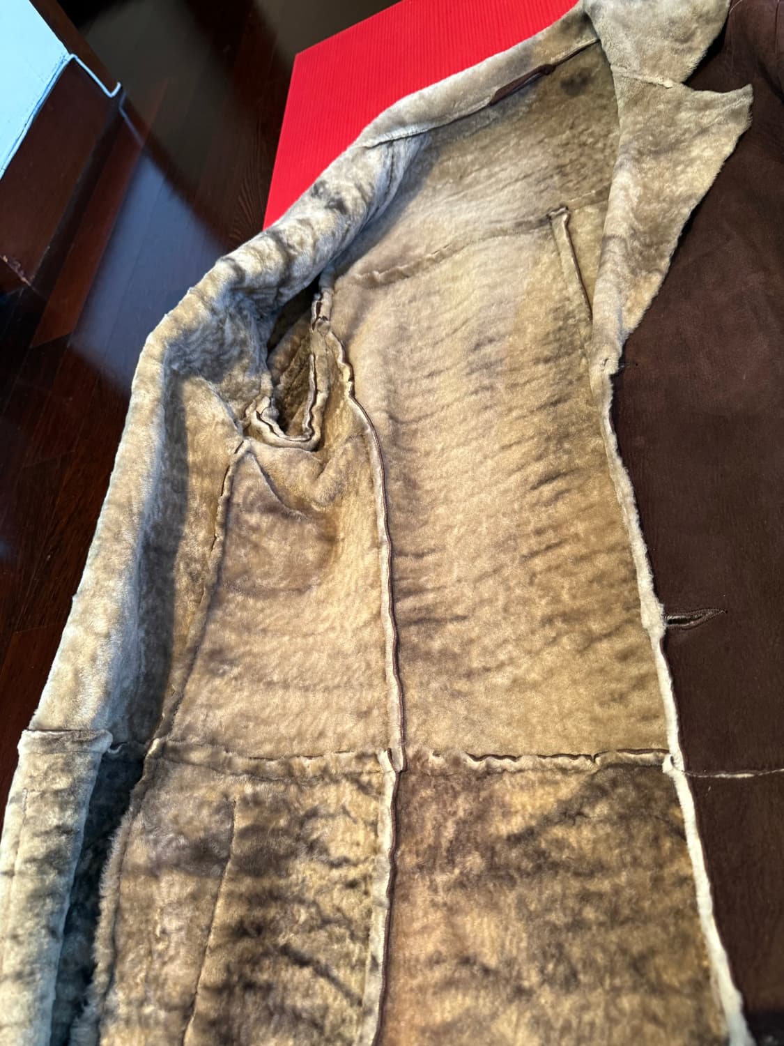 아이스버그 무스탕 롱코트 상품이미지5