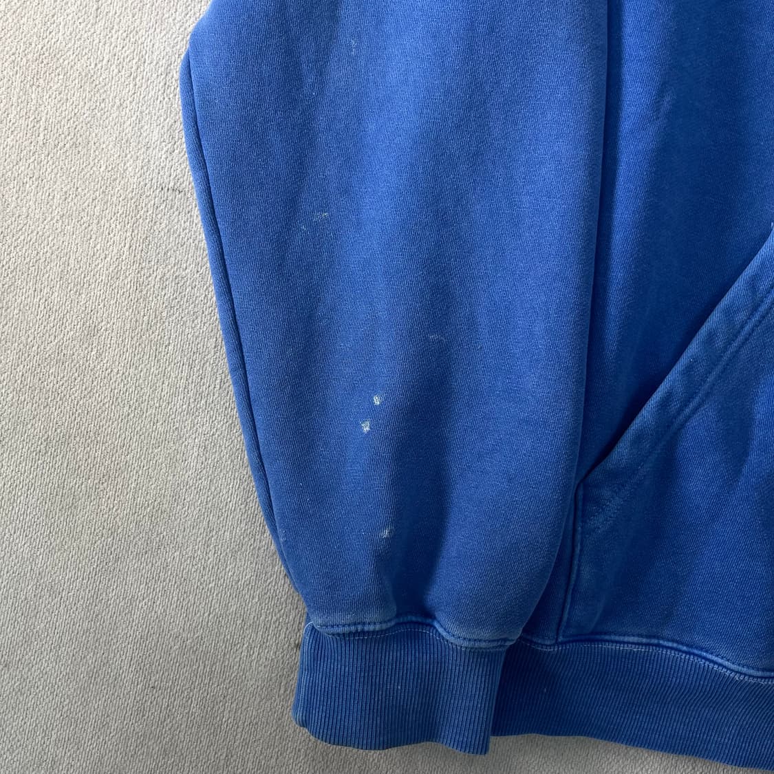 105 아이앱스튜디오 피그먼트 로얄블루 후드티 상품이미지5