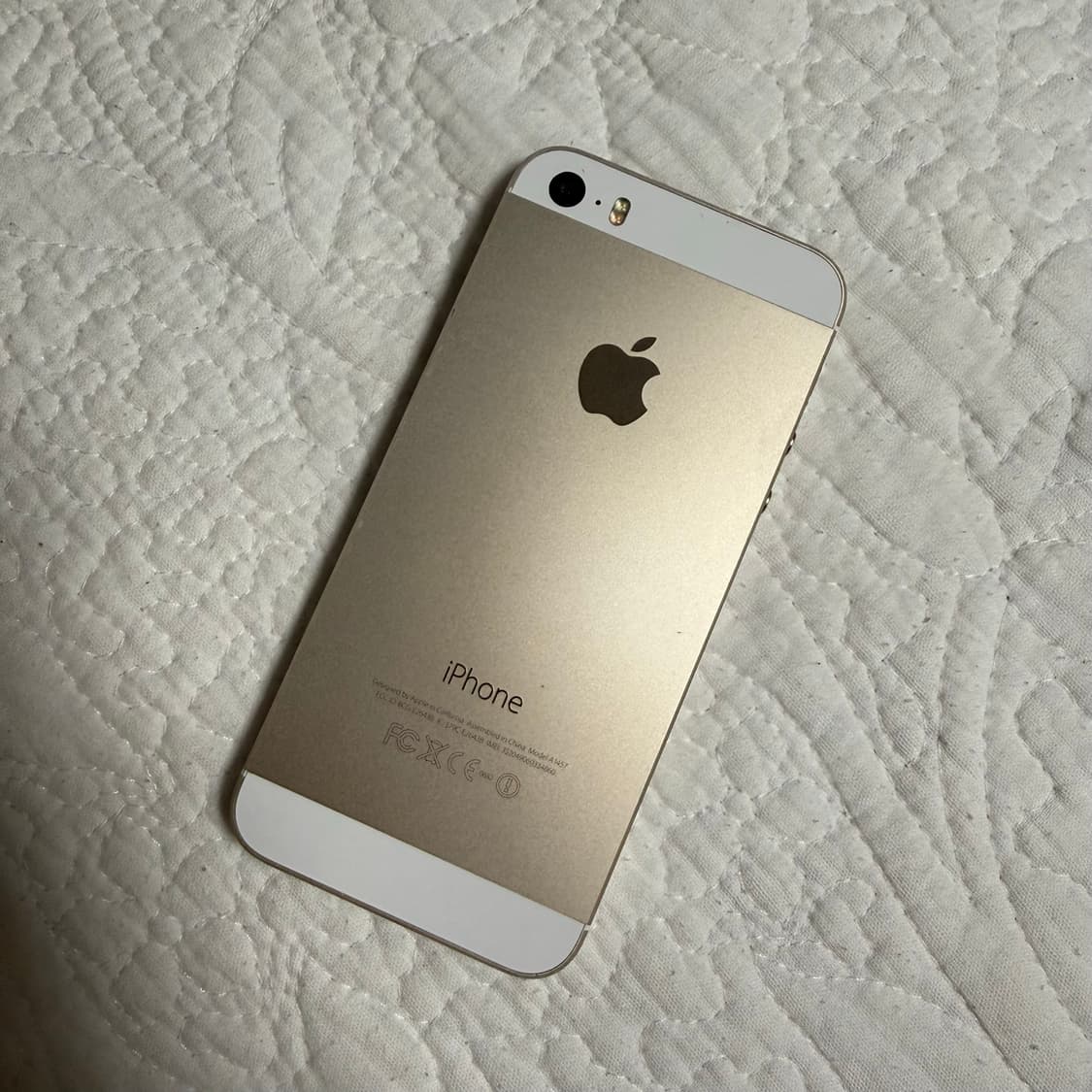 아이폰 5s 골드 32 GB 상품이미지1