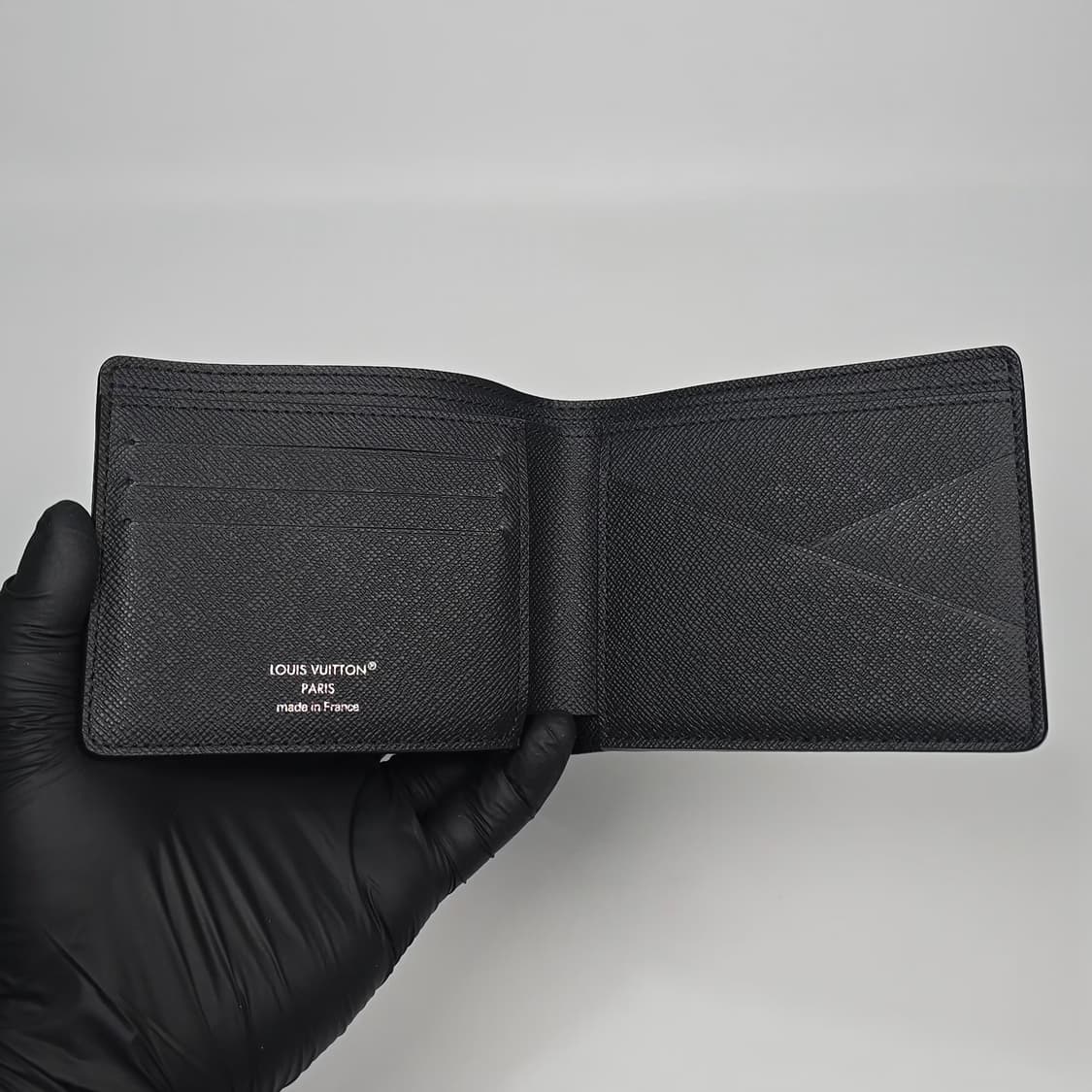 루이비통 멀티플 월렛 타이가 반지갑 상품이미지7