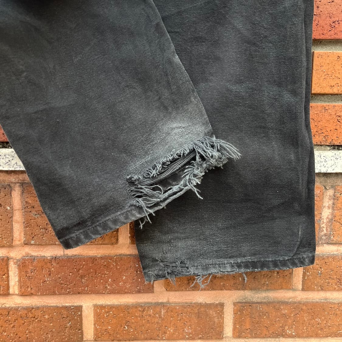 Carhartt 데미지 카펜터 팬츠 (31“) 상품이미지5