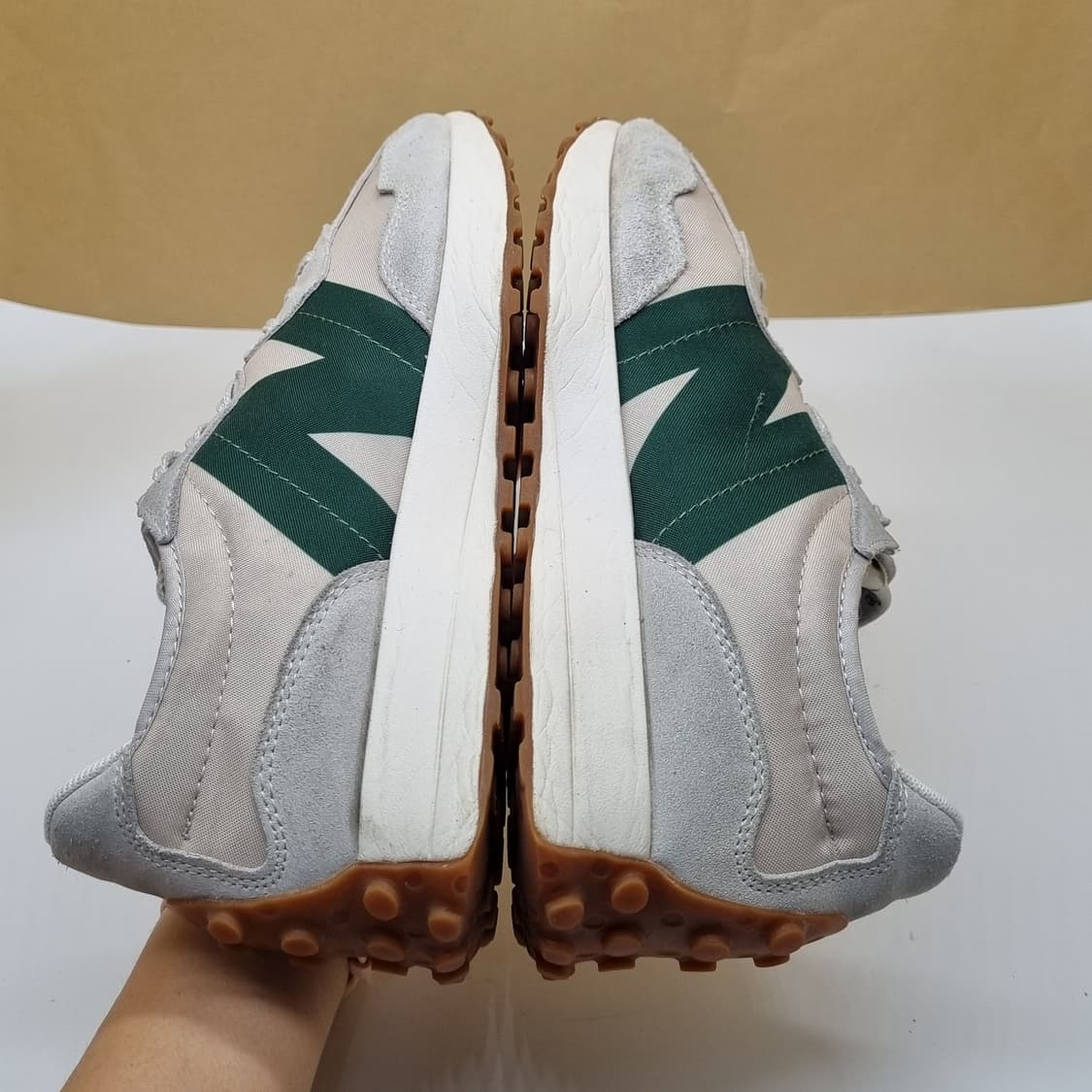 뉴발란스 327 팀버울프 남성운동화265. 상품이미지5