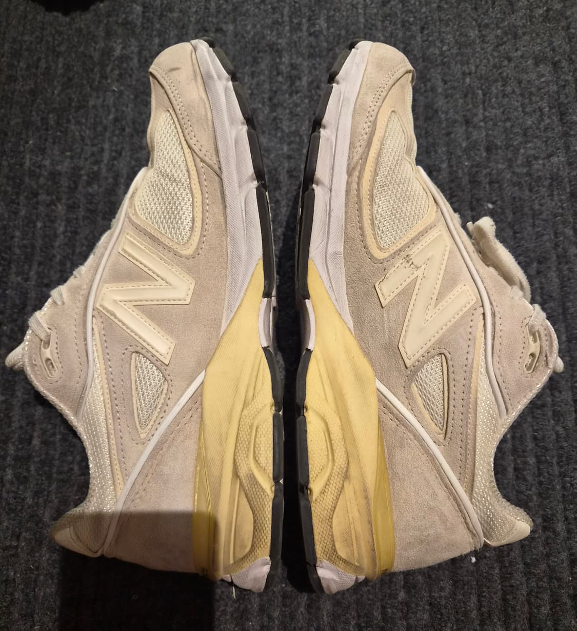 뉴발란스 x 스투시 990v4 메이드 인 USA 크림 상품이미지6