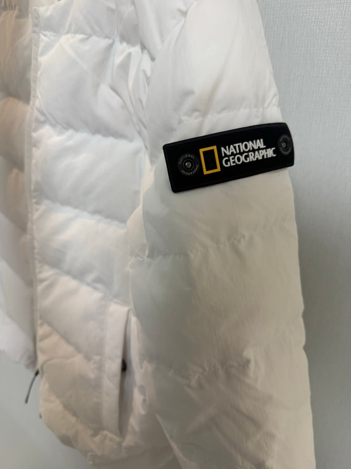 내셔널지오그래픽 경량패딩 상품이미지3
