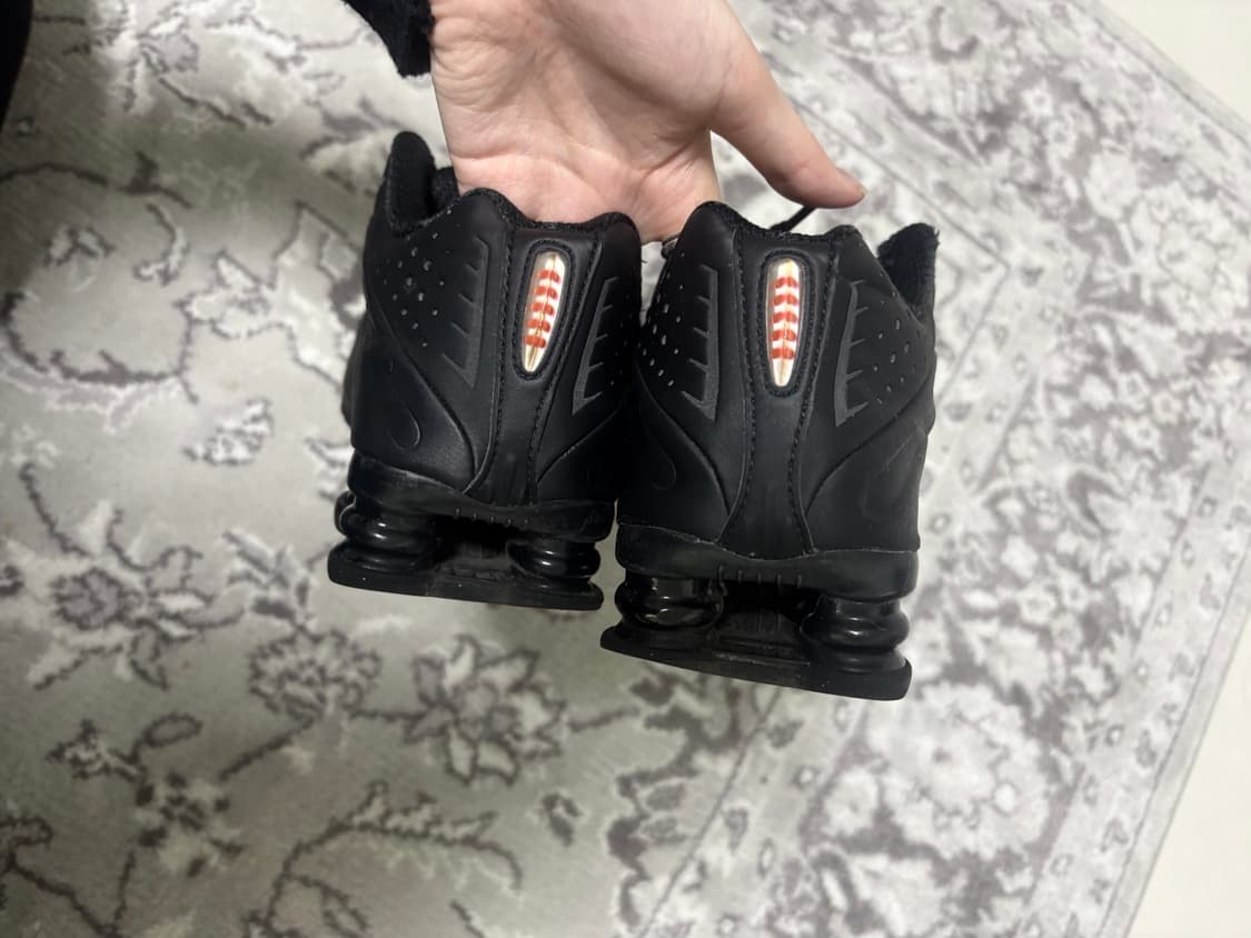 나이키 샥스 R4 상품이미지4