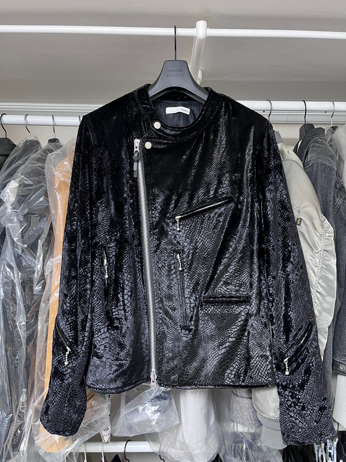 기호 kyho 벨벳 파이톤 바이커자켓 L 상품이미지1