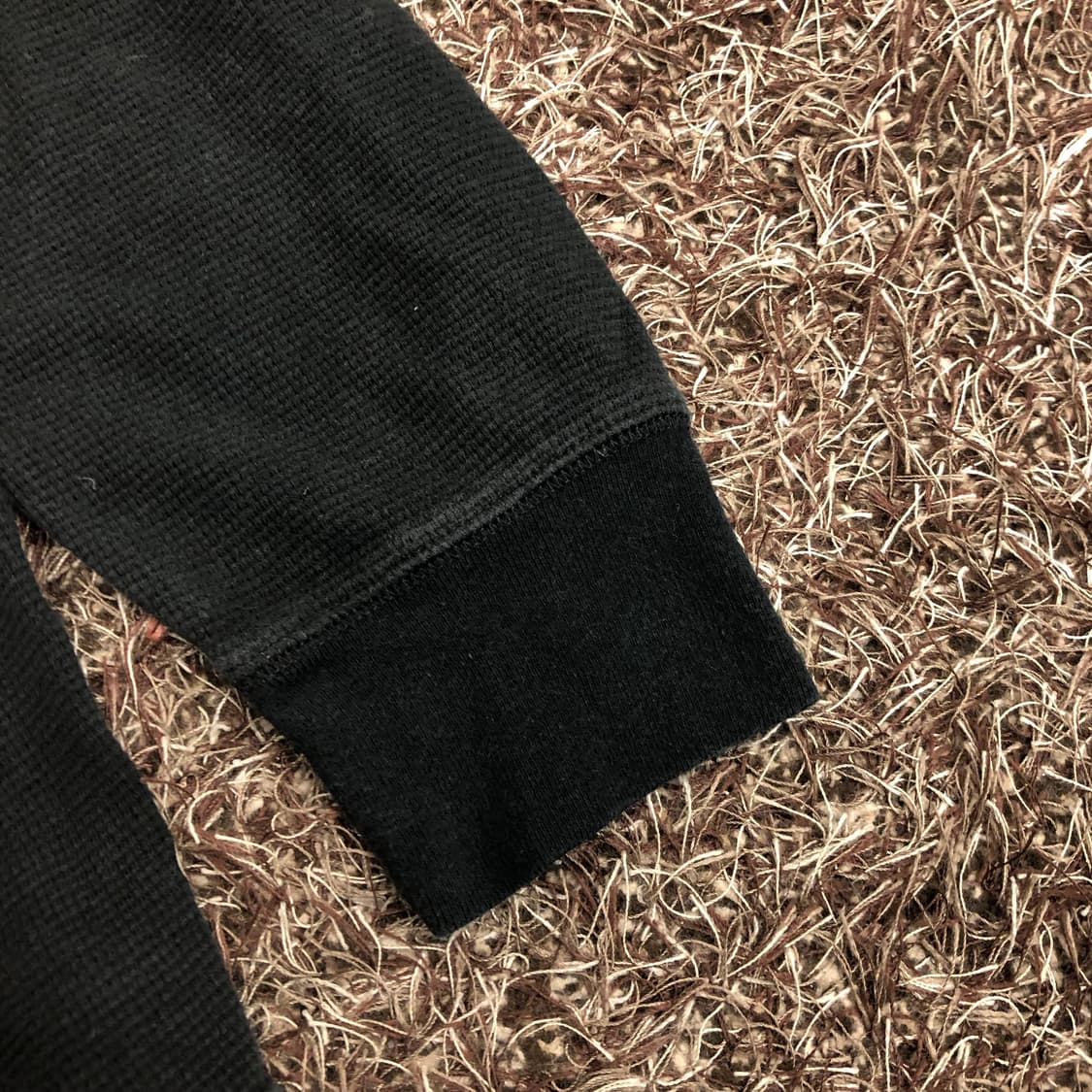 폴로 랄프로렌 블랙 와플 긴팔티 상품이미지3