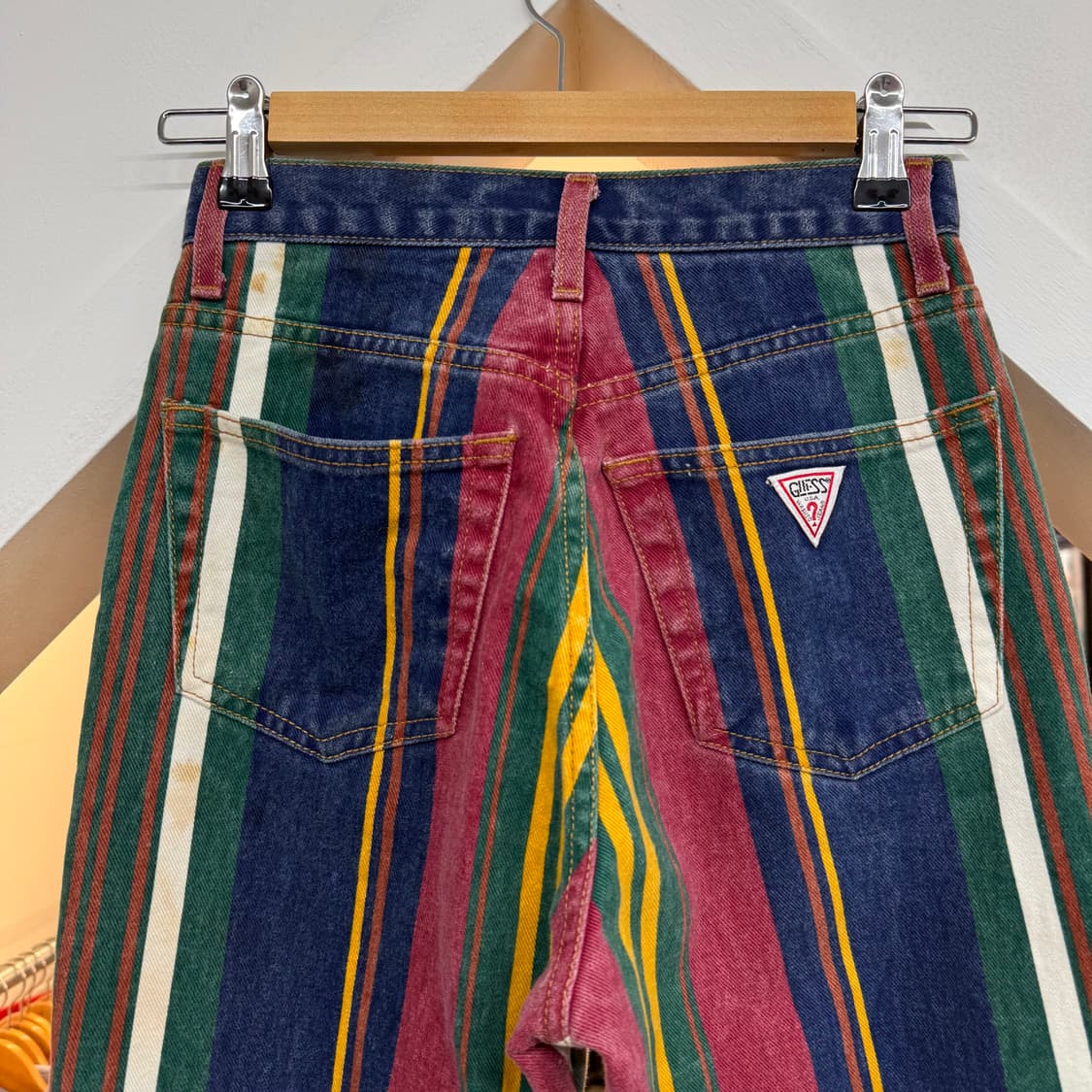 80s 게스 골저스 스트라이프 부츠컷 데님 made in USA (24) 상품이미지4