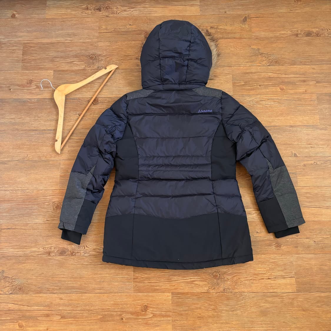 쉐펠 아웃도어 여성 95 다운 패딩 점퍼 라쿤 후드 모자  상품이미지7