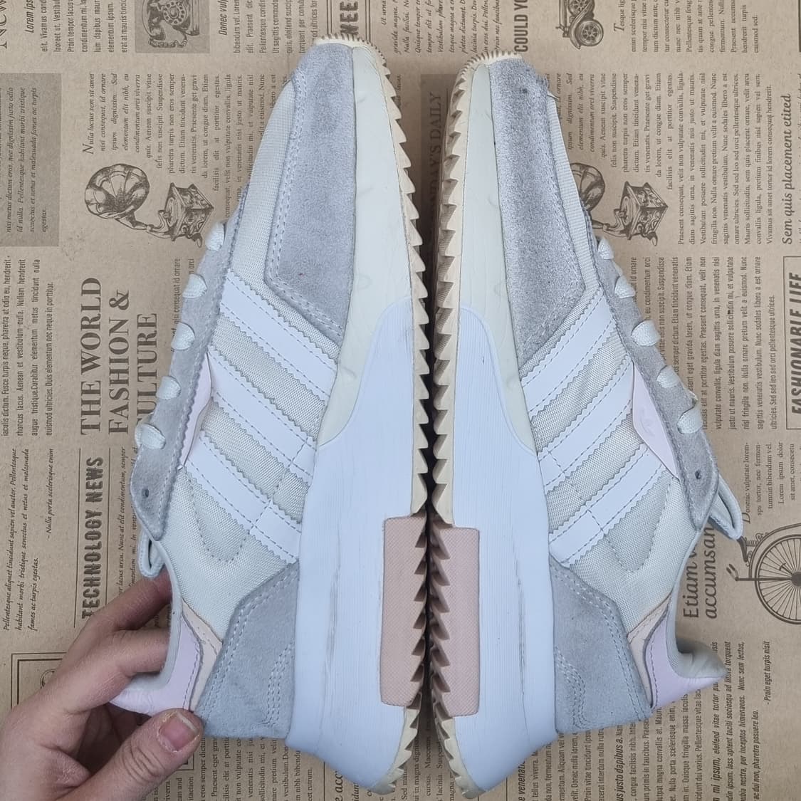 아디다스 레트로피f2 여성운동화240  상품이미지5