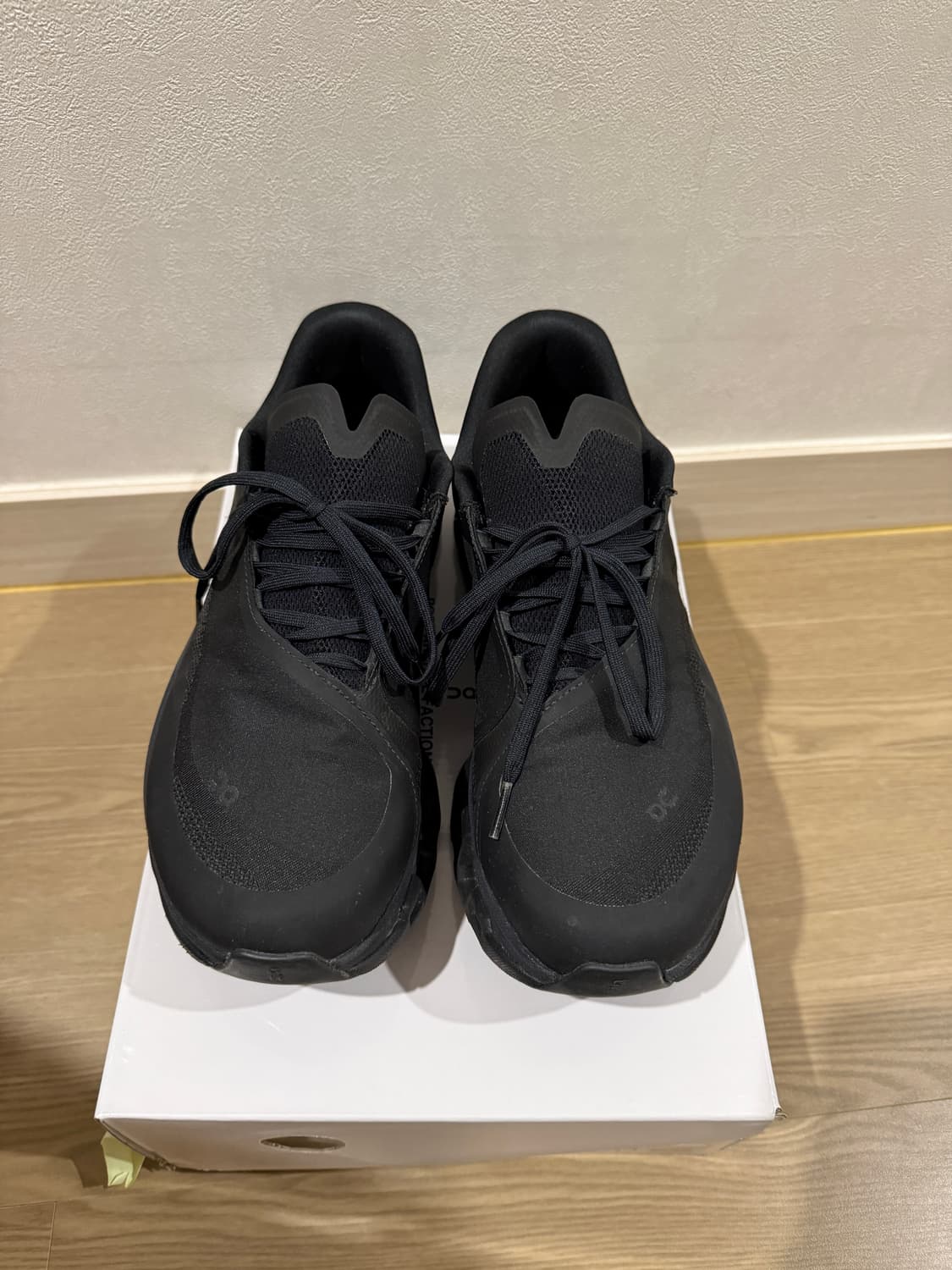 온러닝 파프 클라우드 몬스터 블랙 마그넷 맨 265 상품이미지1