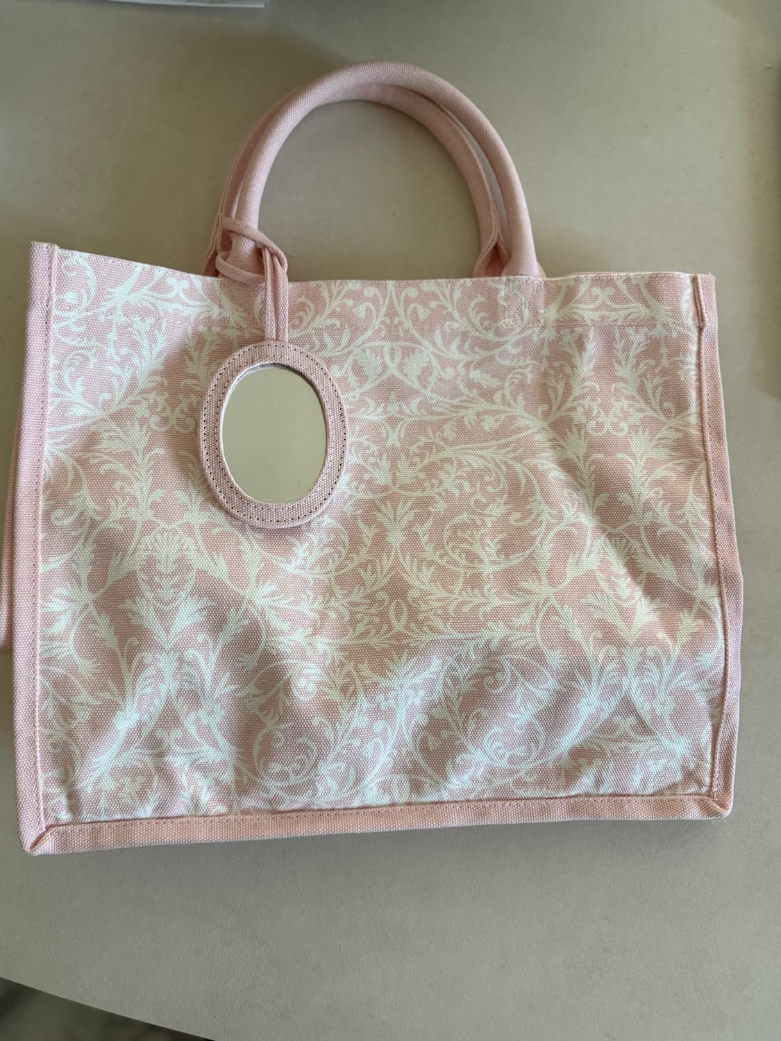 에스티로더 라뒤레 (Estee Lauder x Laduree) 핑크 토트 상품이미지1