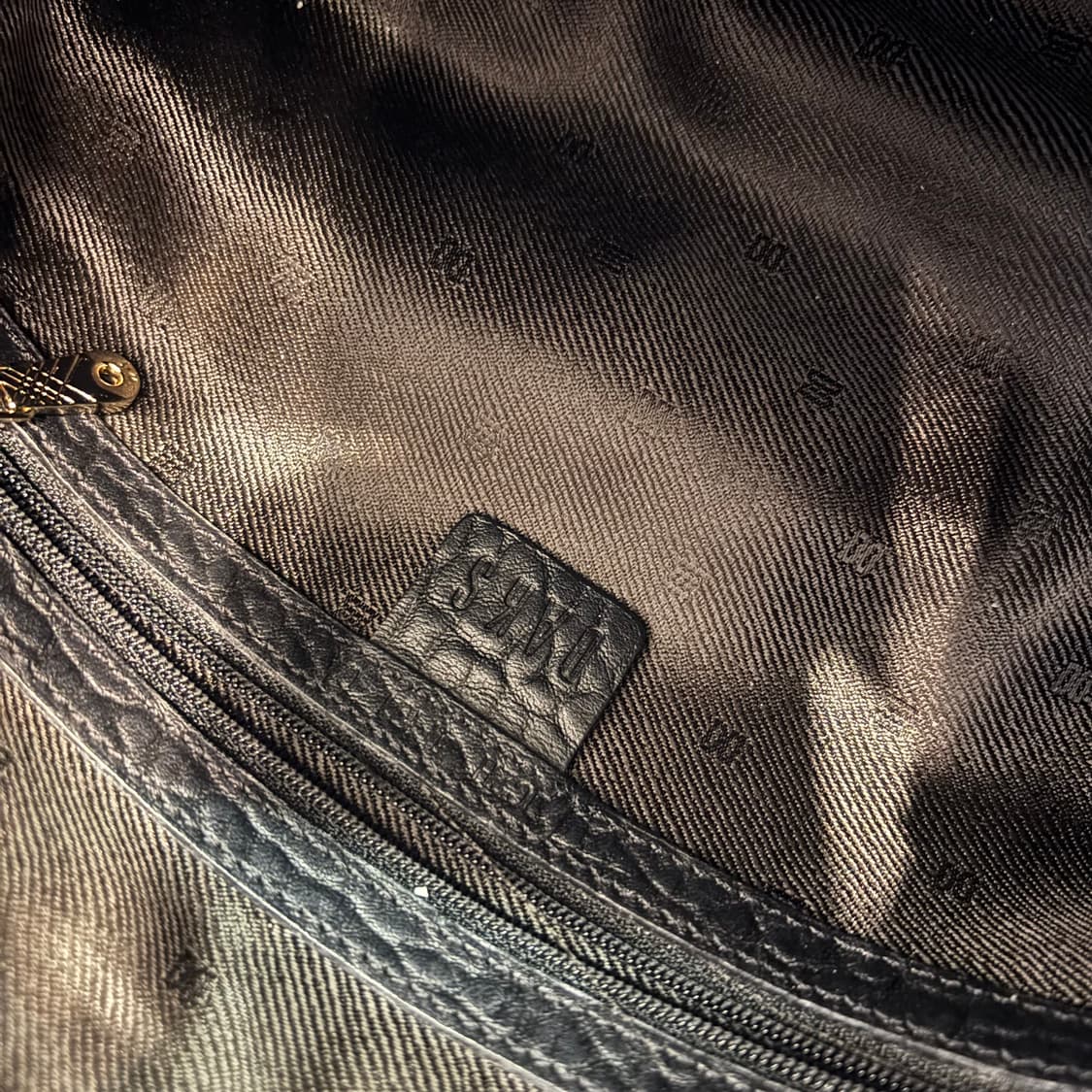 정품 닥스 금장 가죽 숄더백     상품이미지8