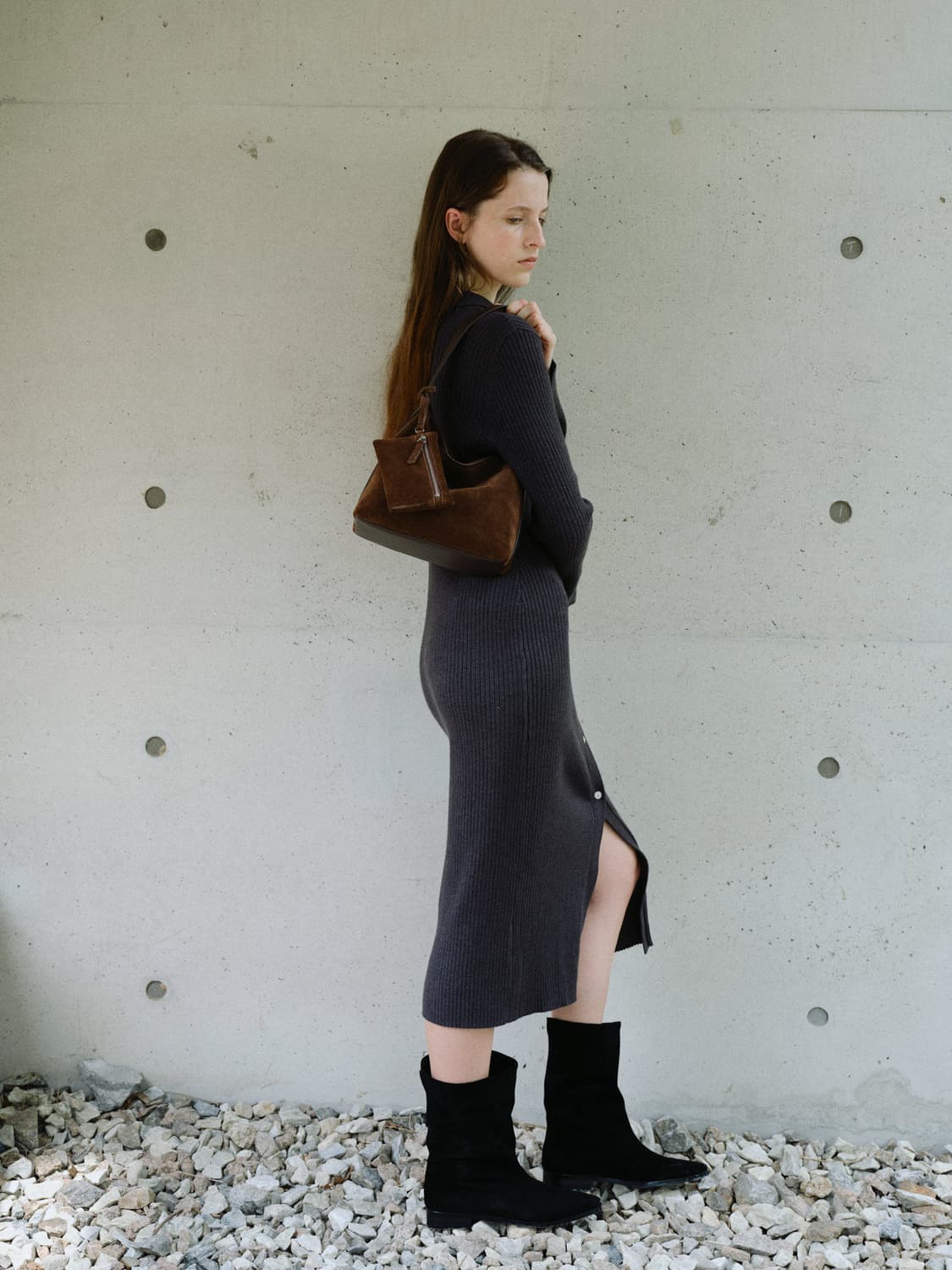 로서울 Mini pulpy hobo bag Suede Chestnut 상품이미지7