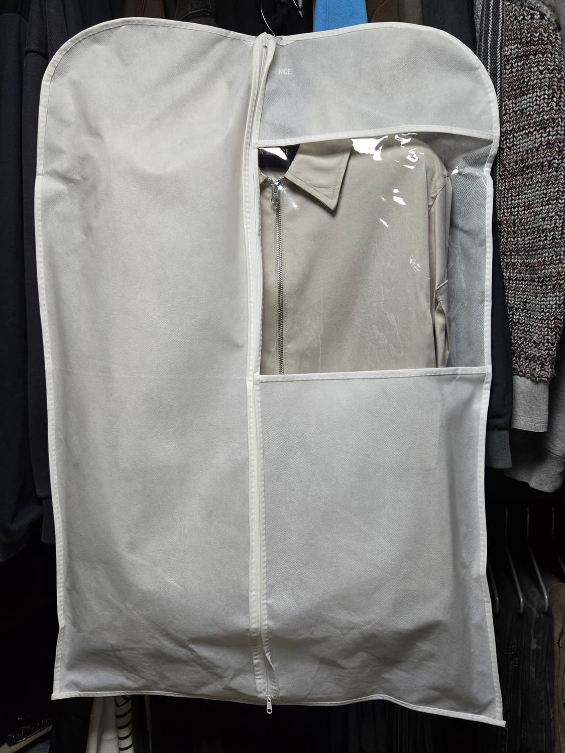 [판매](L)인사일런스 드레이프 플라이트 블루종 - 크림 상품이미지3