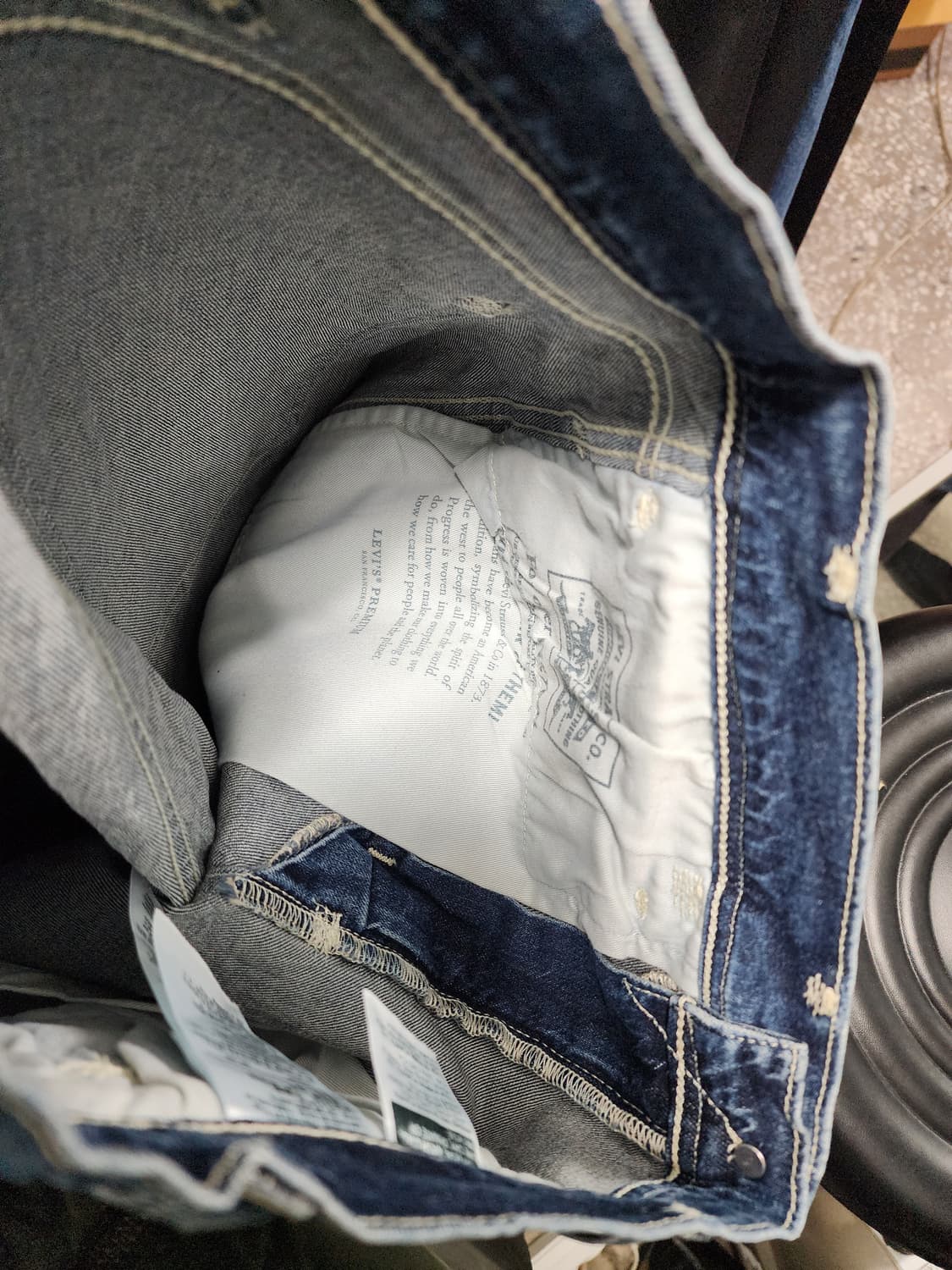 리바이스 502 레드탭 루즈핏 데님팬츠  상품이미지5