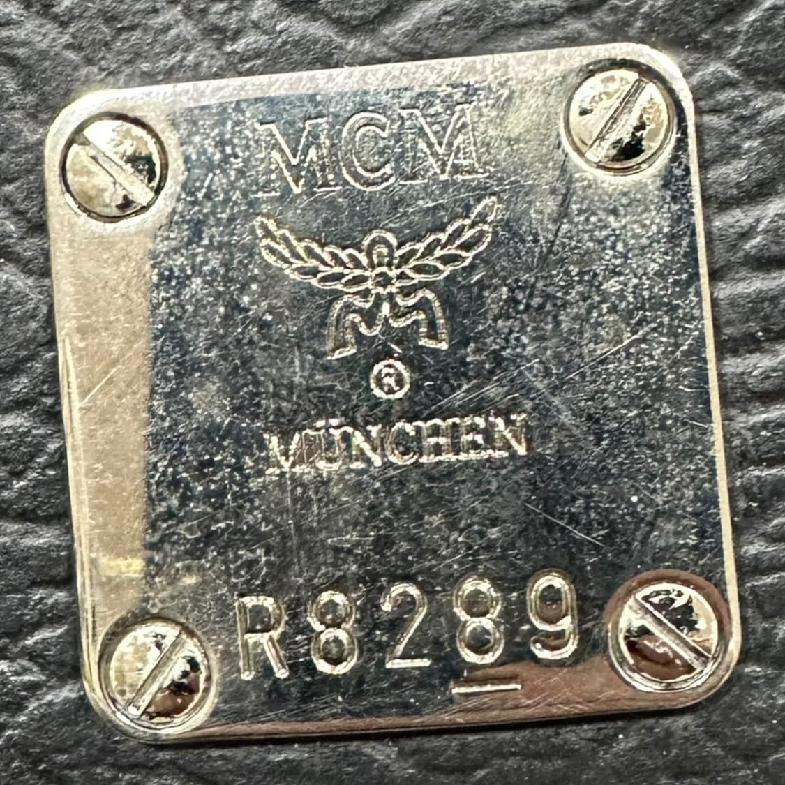 ✨ (바배) MCM 비세토스 원통 토트백 상품이미지8