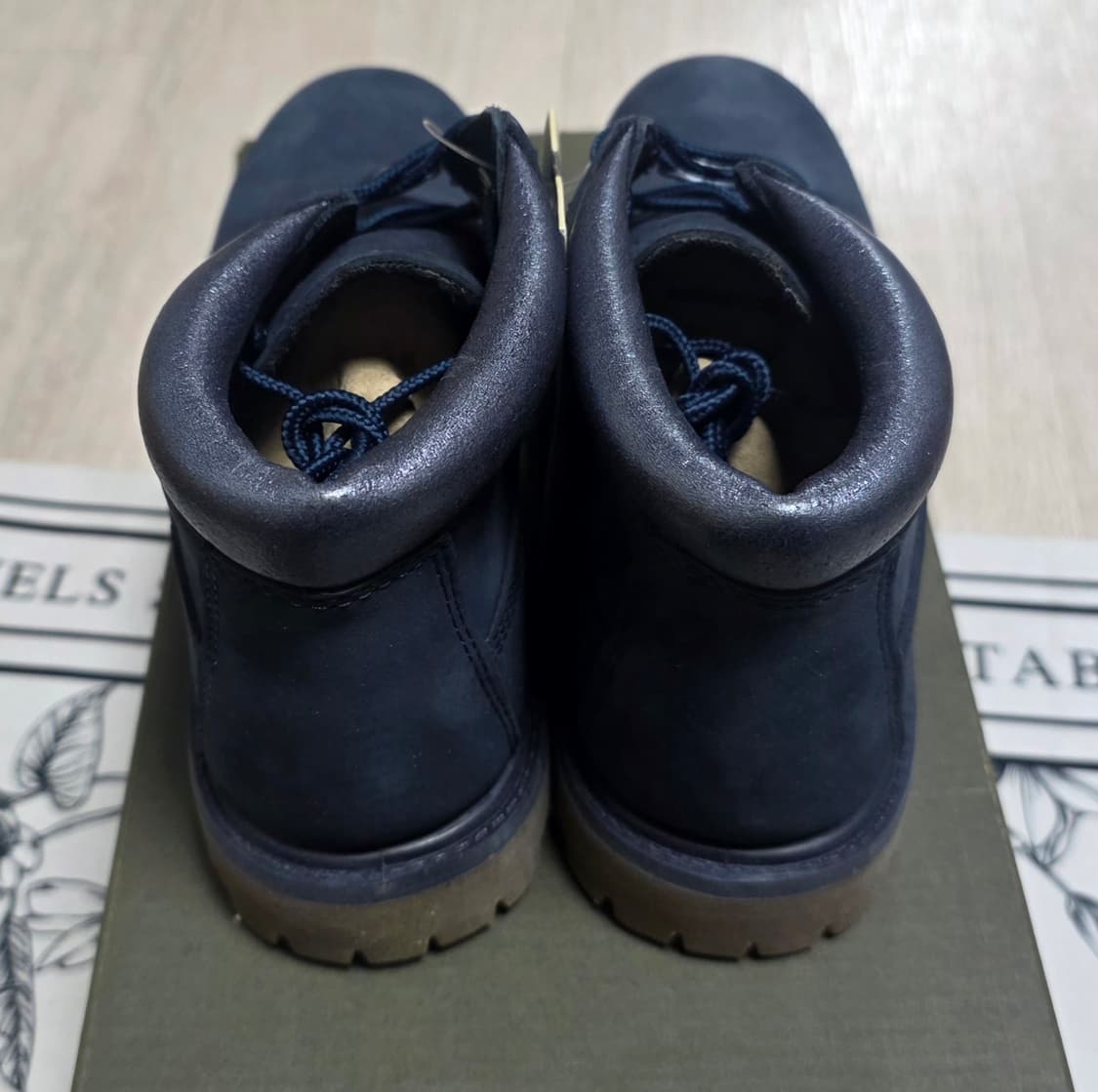 팀버랜드 여성 처카부츠 네이비(220~225) 상품이미지5