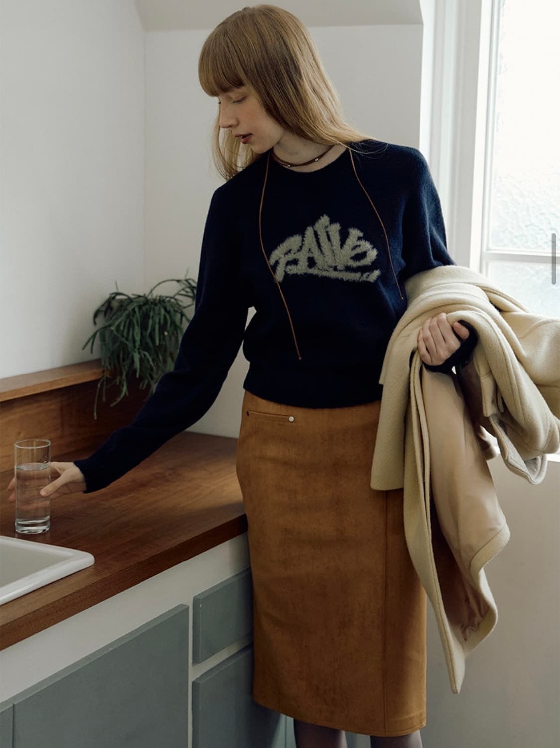 택 o 새상품) RAIVE 알파카 니트 네이비(01s) 상품이미지3