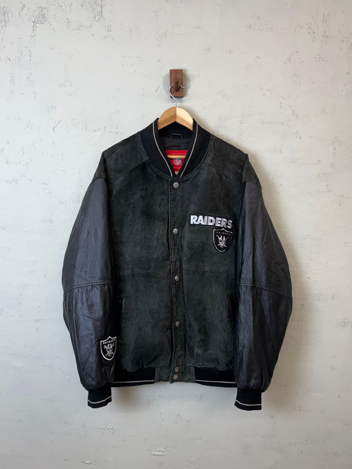 NFL 90s 빈티지 오클랜드 레이더스 레더 바시티 자켓 상품이미지2