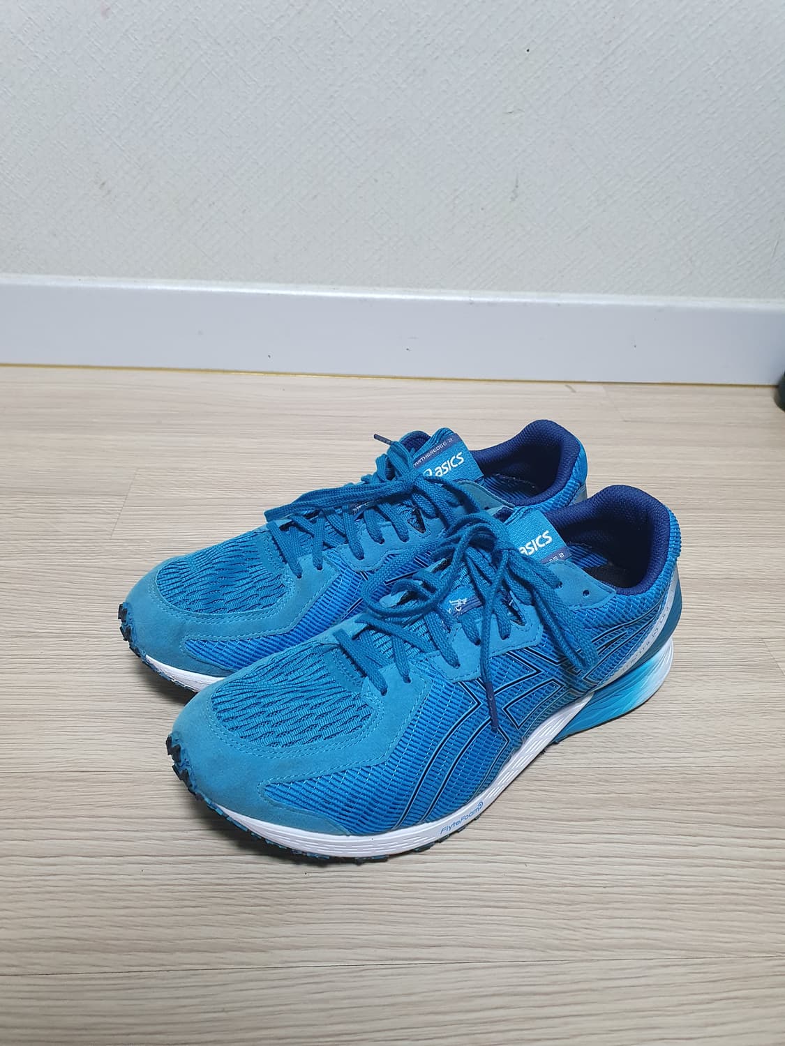 아식스 타사엣지2 러닝화 275 상품이미지4