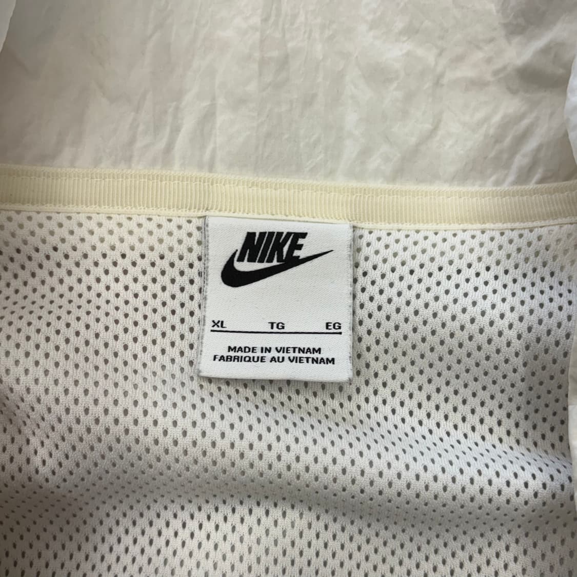 XL 나이키 빅스우시 화이트 바람막이 상품이미지4