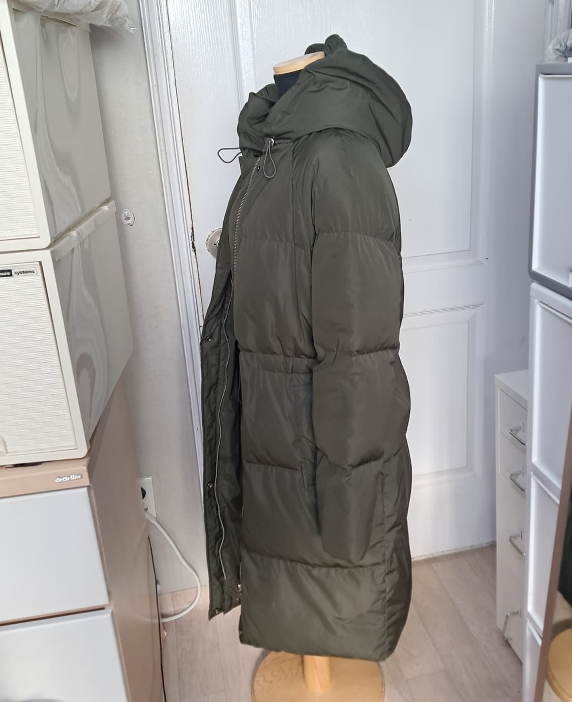 아떼바네사브루노 카키색 롱패딩 약55~66, 18년제품 상품이미지2