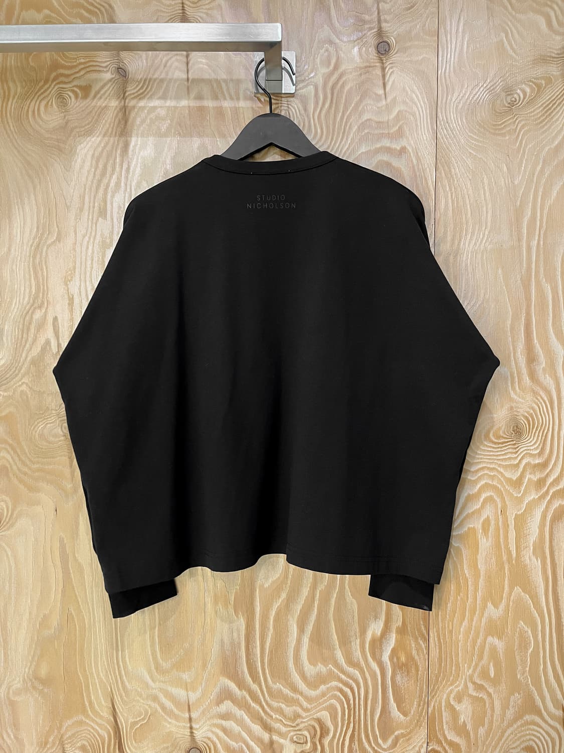 스튜디오 니콜슨 블랙 루프 롱슬리브 티셔츠 상품이미지3