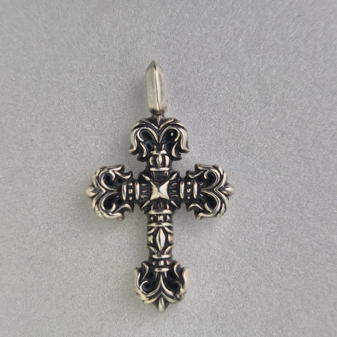 크롬하츠 필리그리 타이니 참 상품이미지4