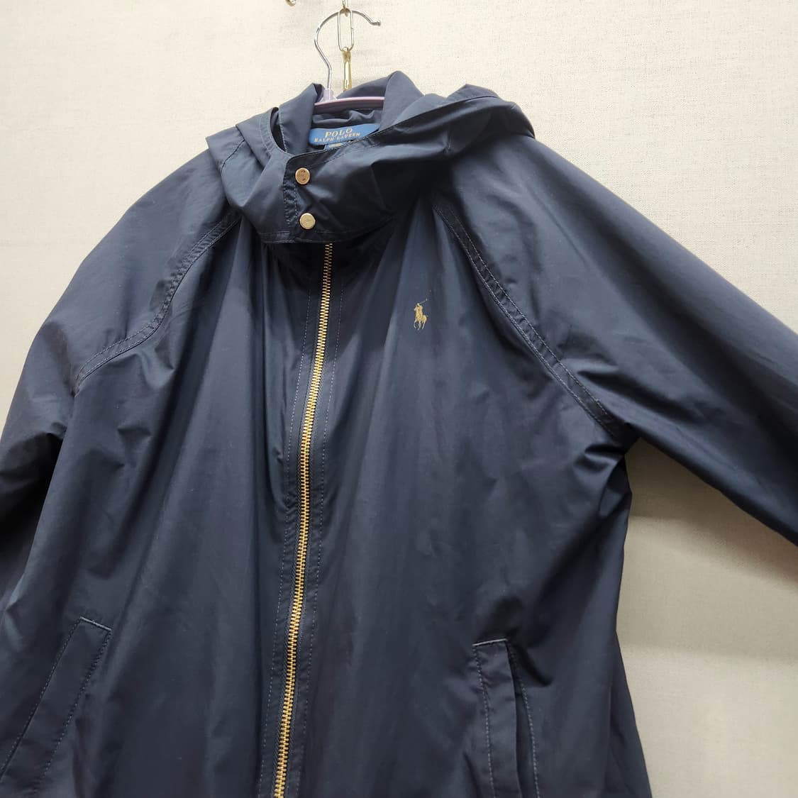 폴로랄프로렌 로고 후드 바람막이 자켓(M) 상품이미지3