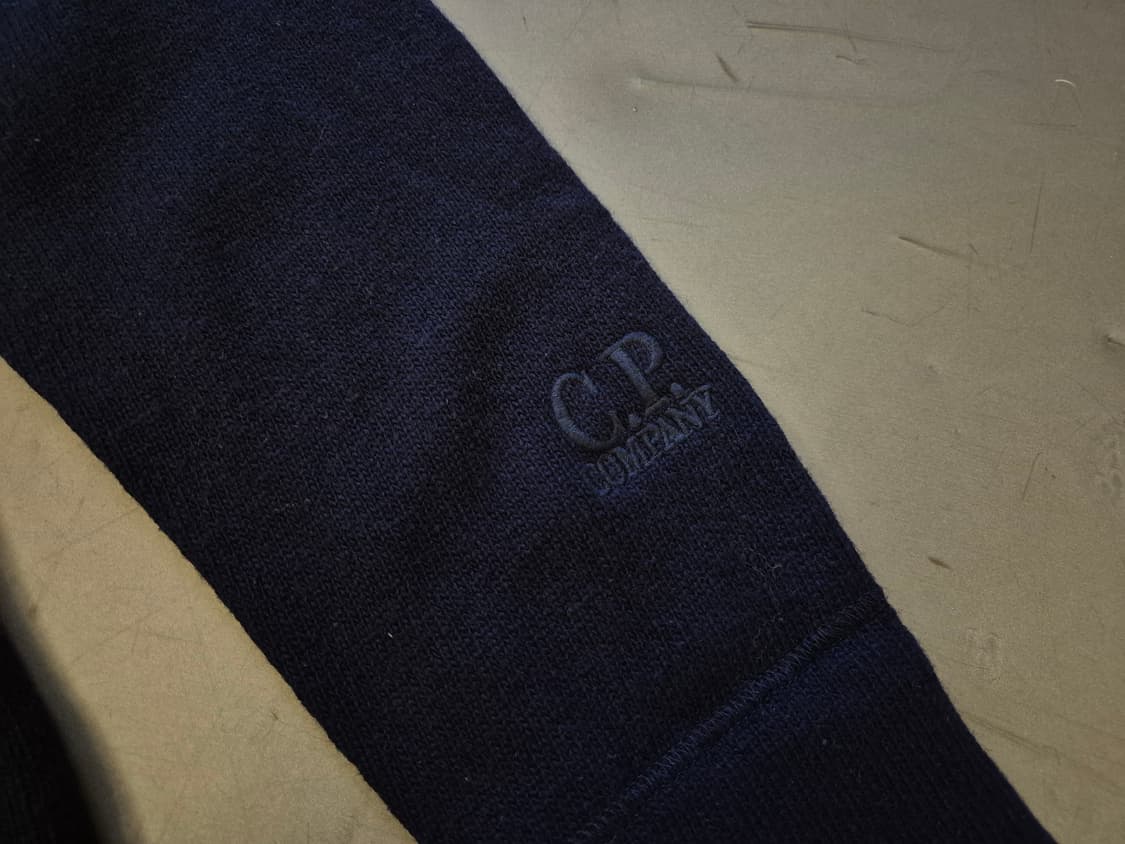 00s C.P COMPANY 고글 후드 니트 짚업 상품이미지4