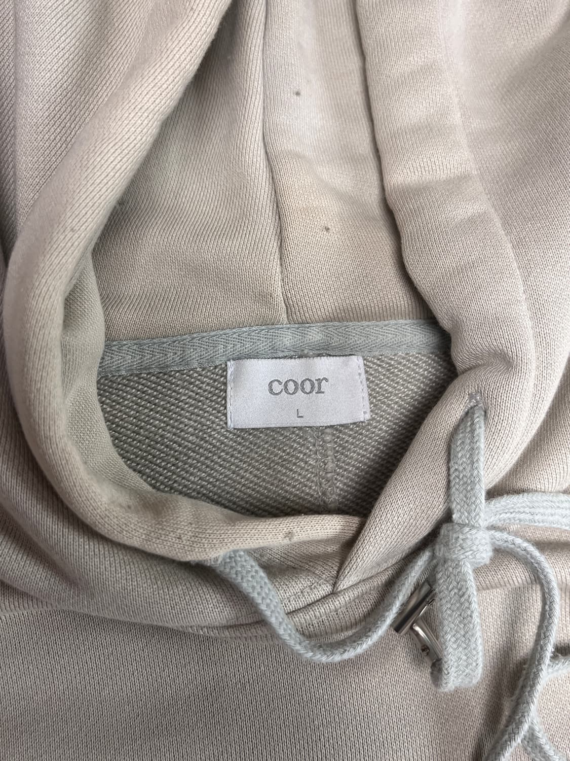 [L] 쿠어 베이지 후드티 상품이미지3