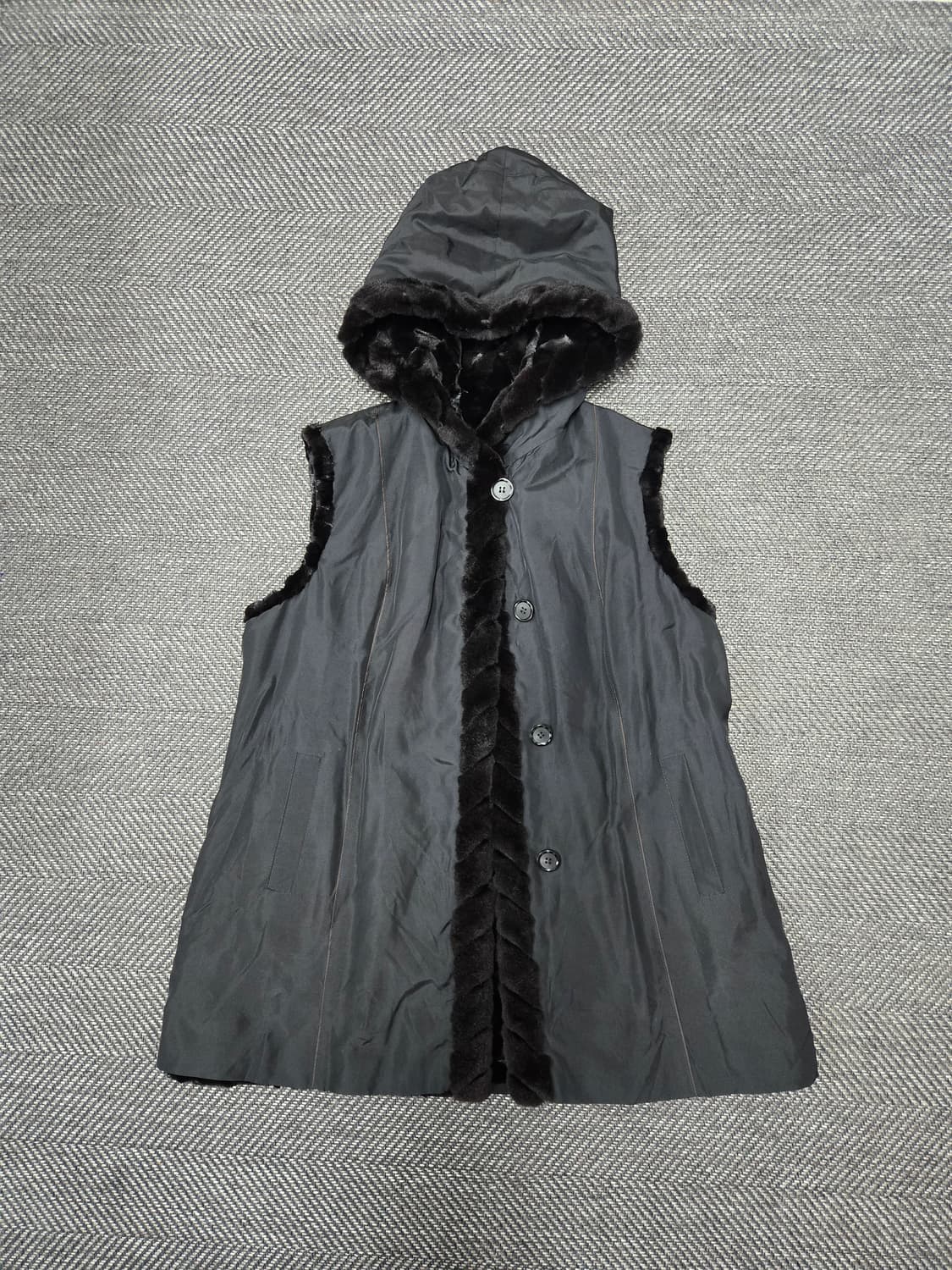 루치아노 오네스티 밍크 양면 깎은다이아몬드 패턴 후드밍크베스트 밍크롱조끼 상품이미지3