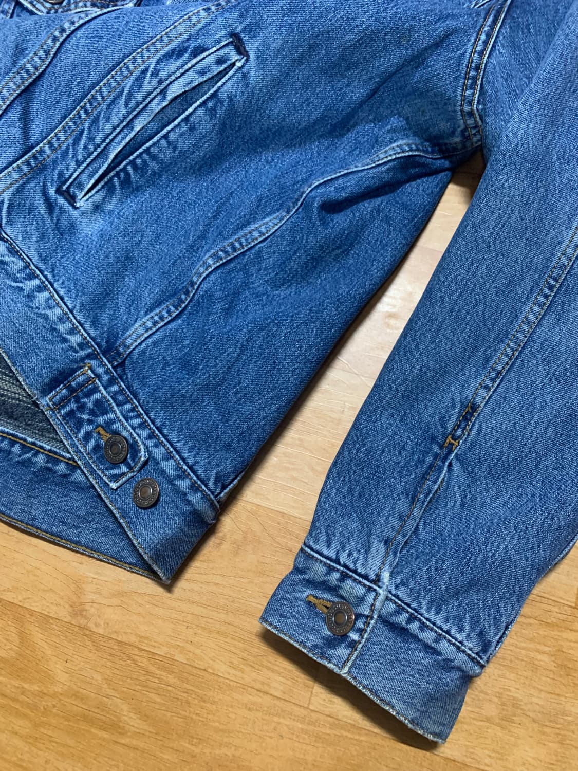 LEVIS 70602-0203 블랑킷-패티드 트러커 재킷 상품이미지2