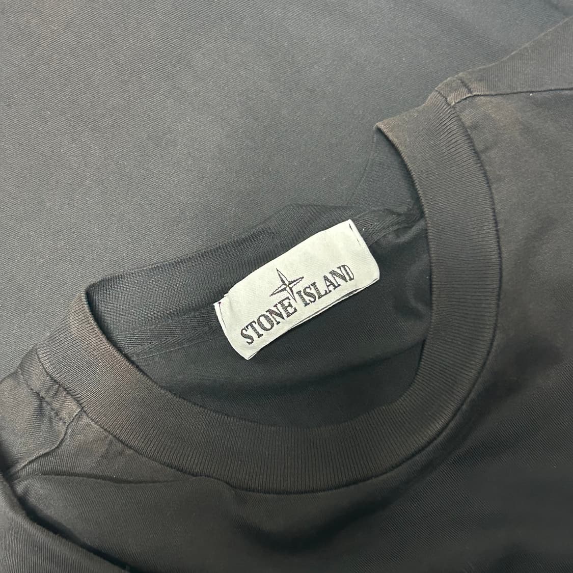 M 스톤아일랜드 블랙 반팔 티셔츠 상품이미지4