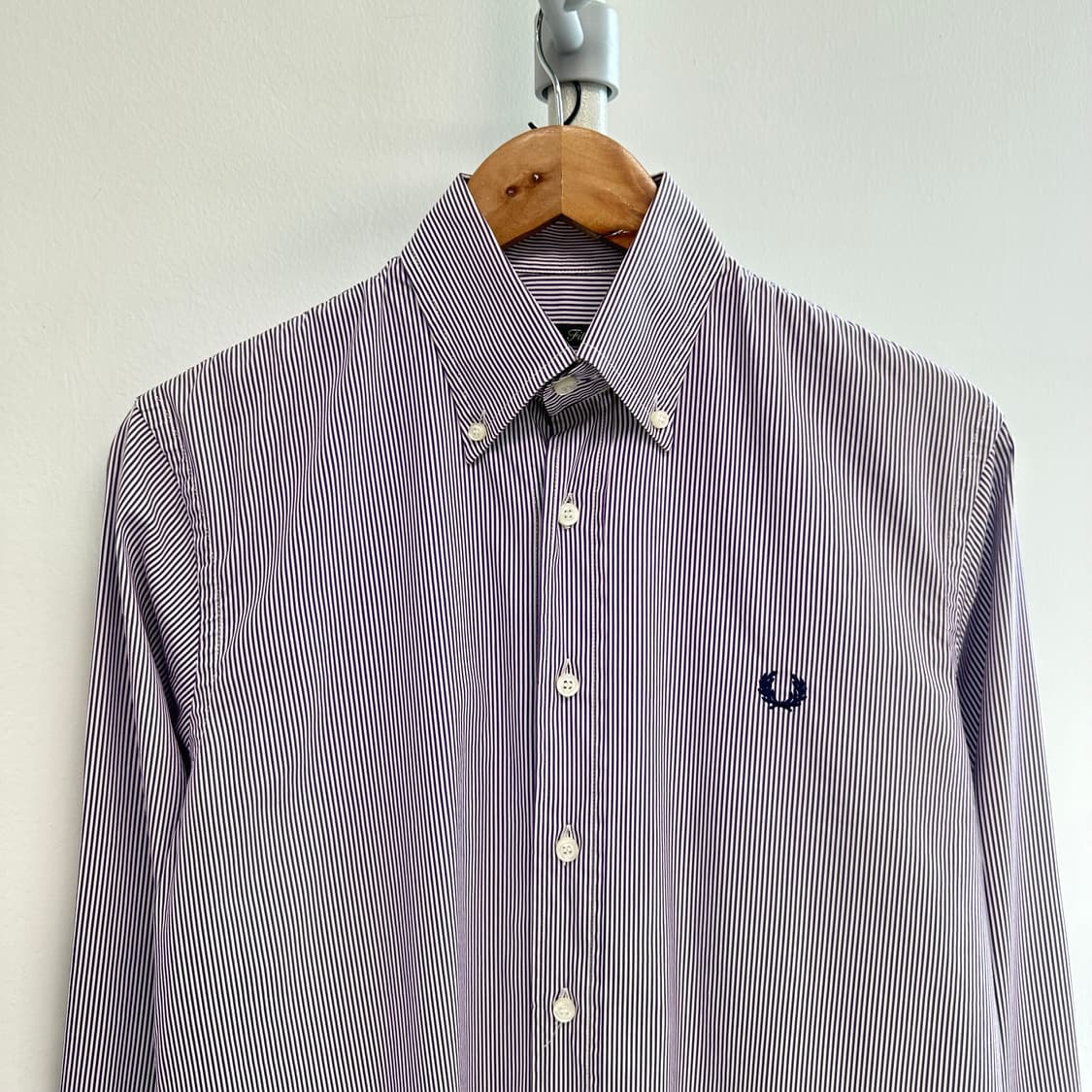프레드페리 이태리판 로고 스트라이프 셔츠 상품이미지2