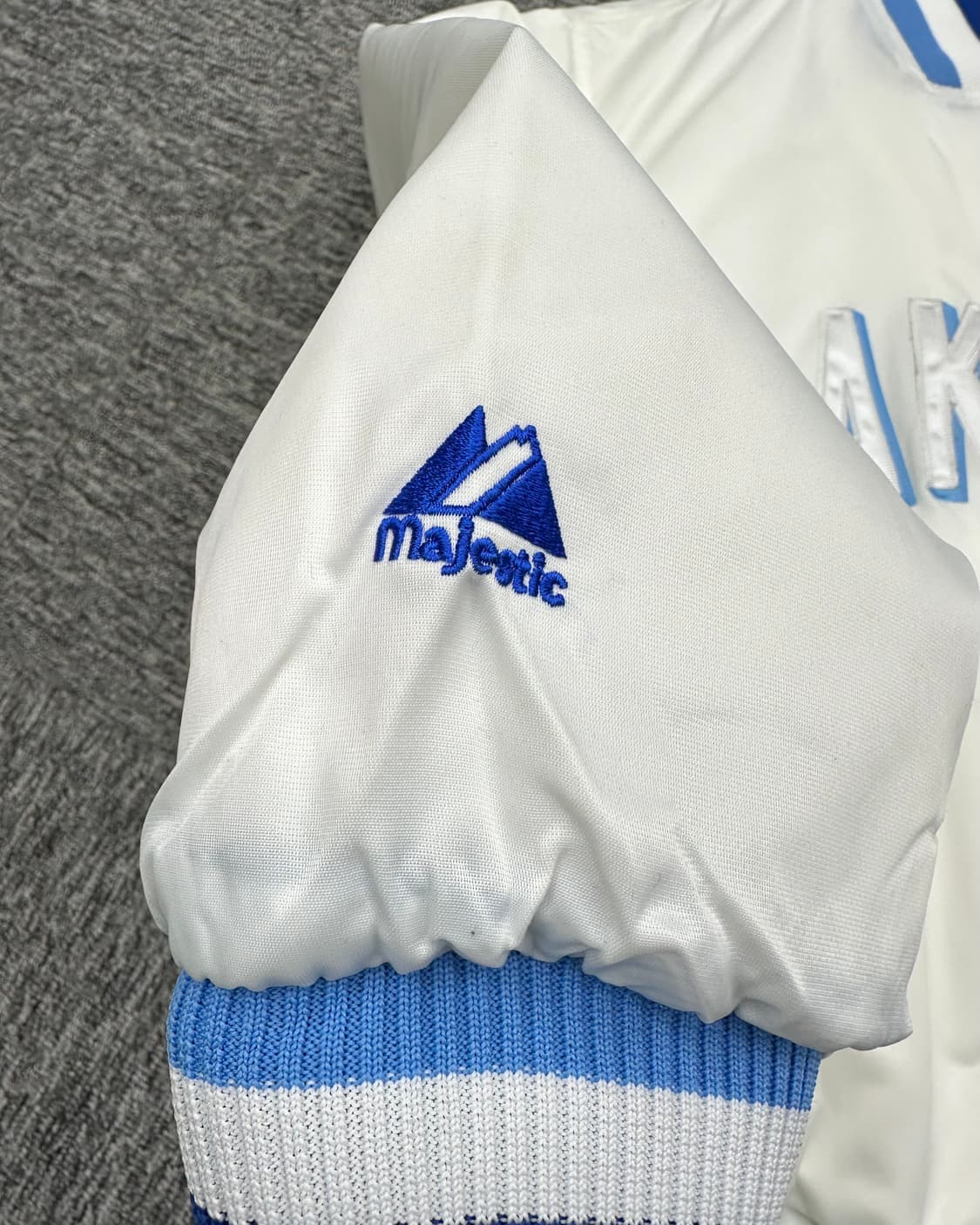 새상품(XL)90'S 마제스틱 바시티 점퍼-M1550 상품이미지3