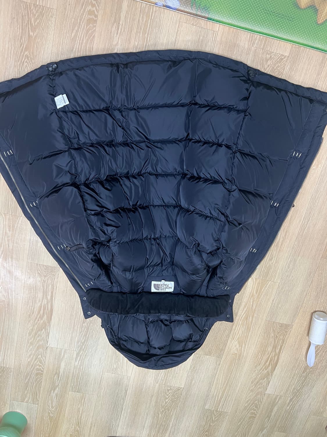 노스페이스 요세미티 구스다운 패딩입니다 상품이미지3