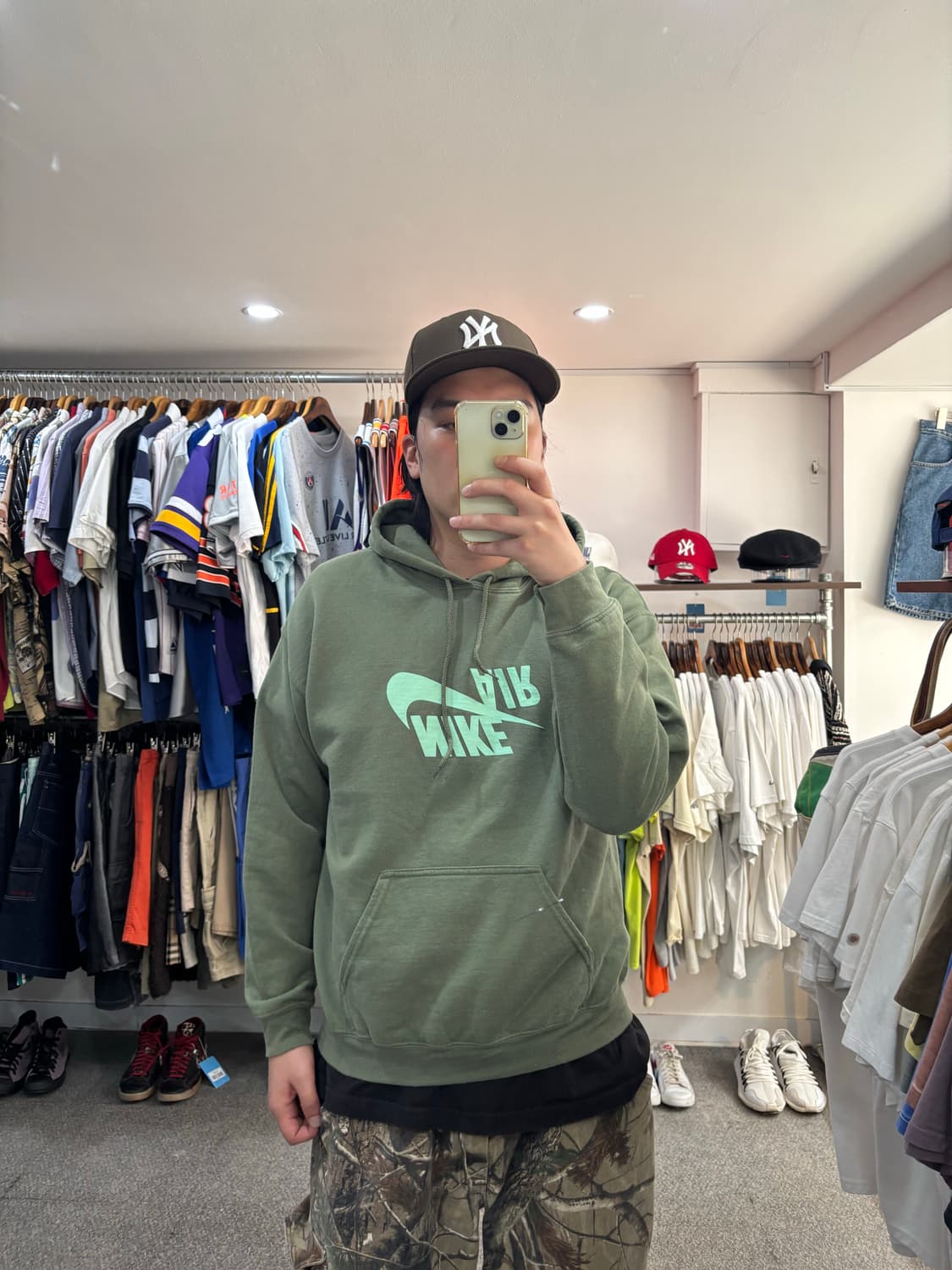 19시즌 캑터스 잭 x 조던 하이스티 후드 상품이미지8